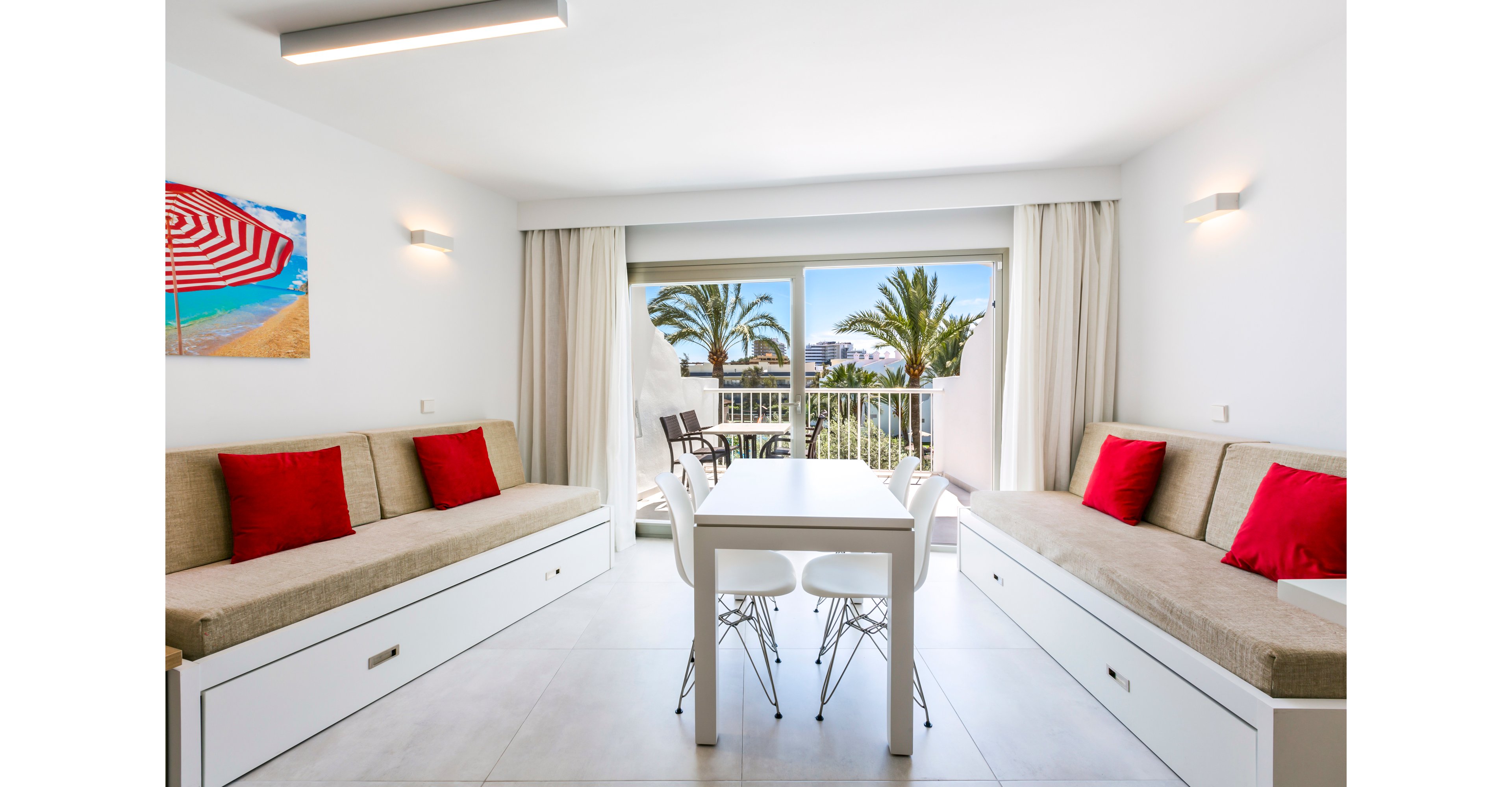 Aparthotel Playa Cas Saboners