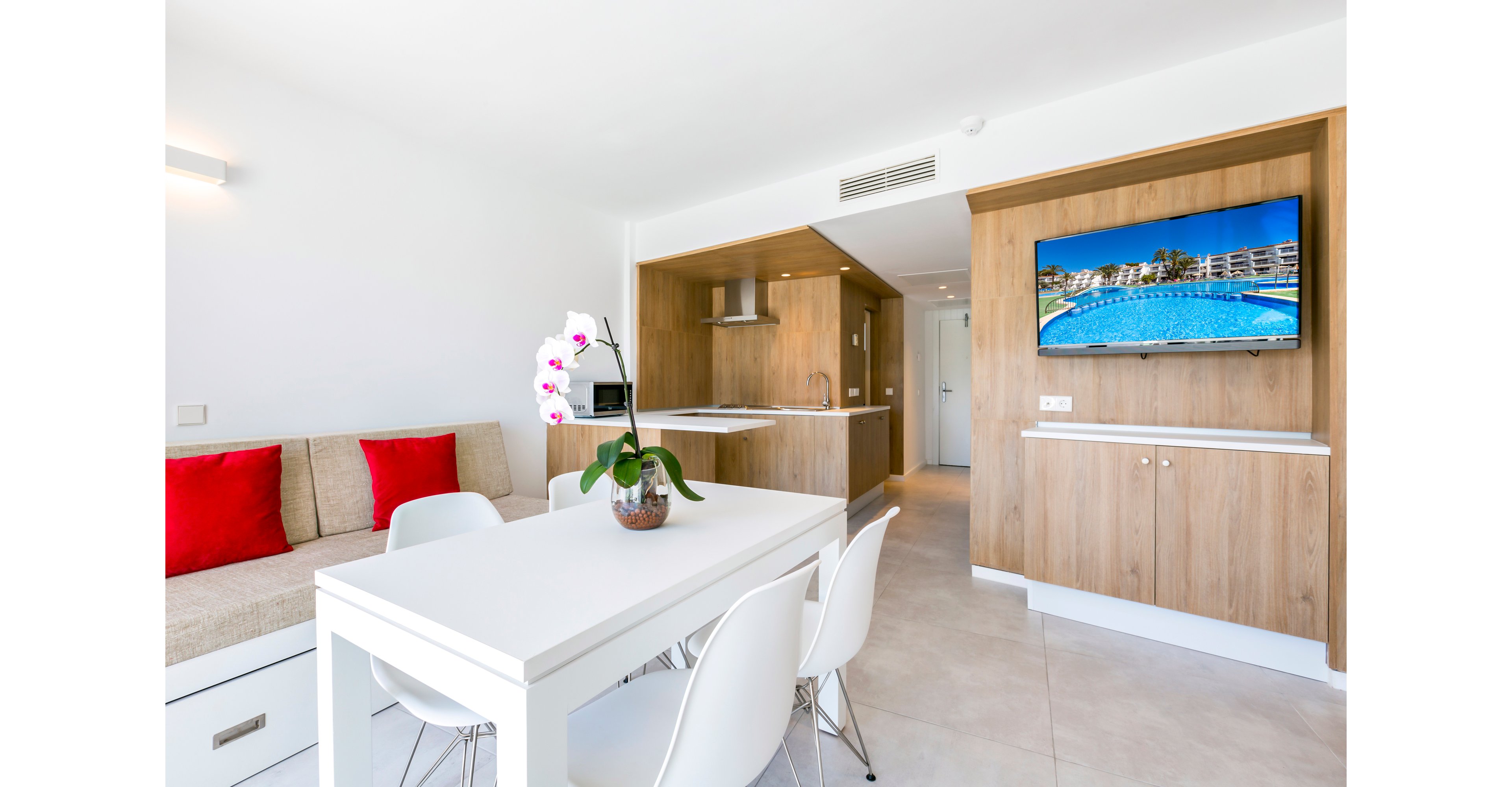 Aparthotel Playa Cas Saboners