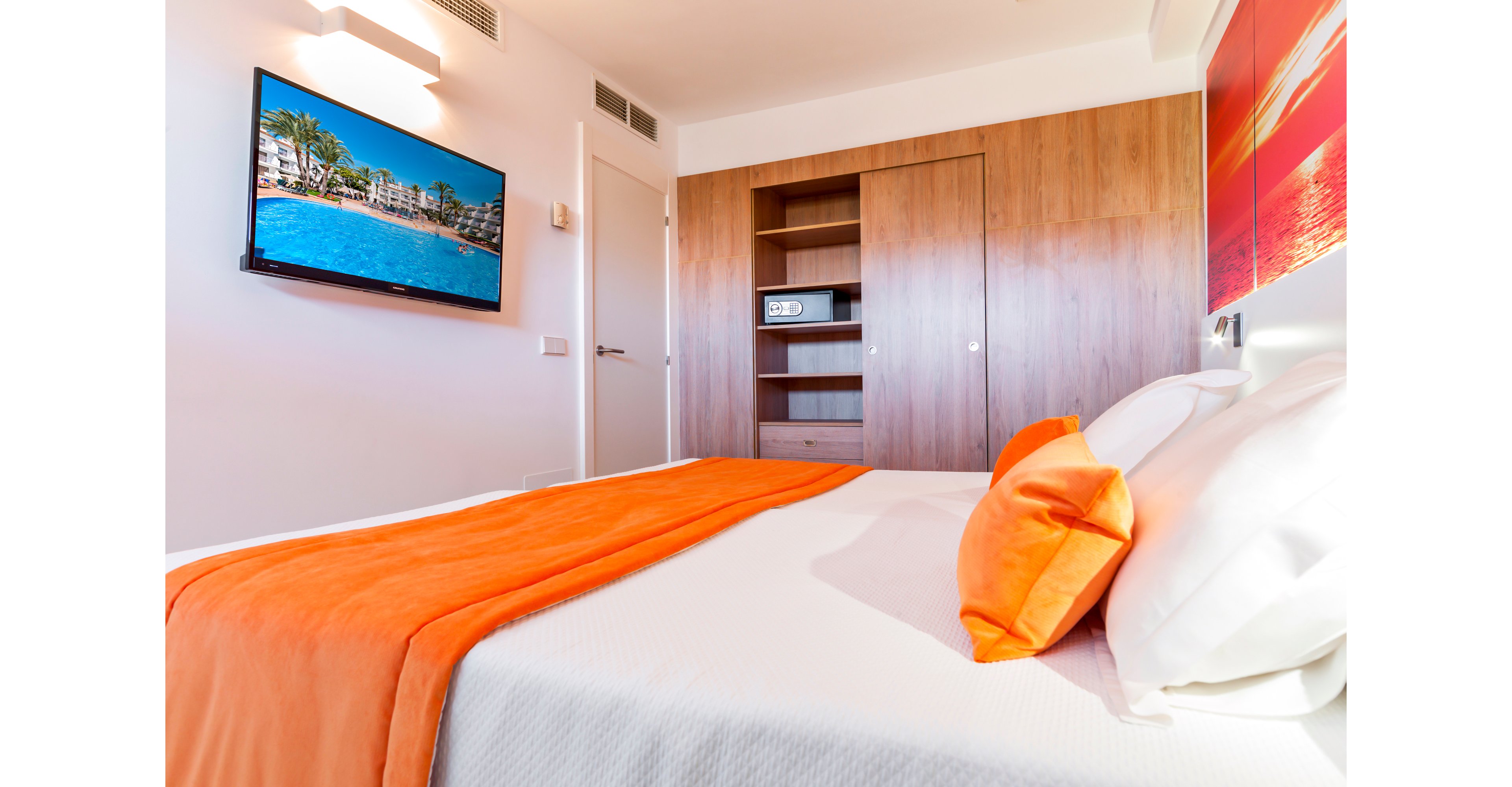 Aparthotel Playa Cas Saboners