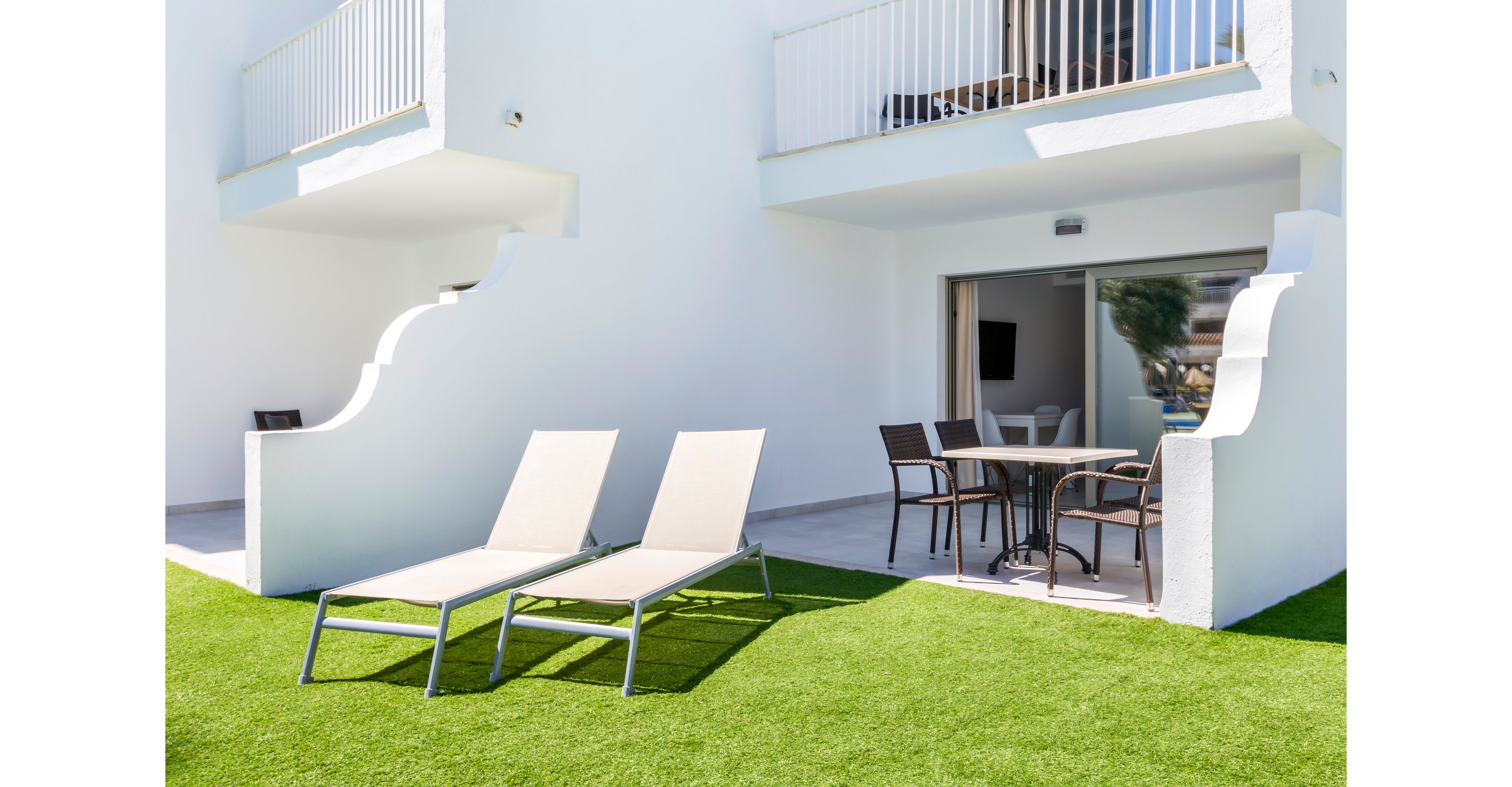 Aparthotel Playa Cas Saboners