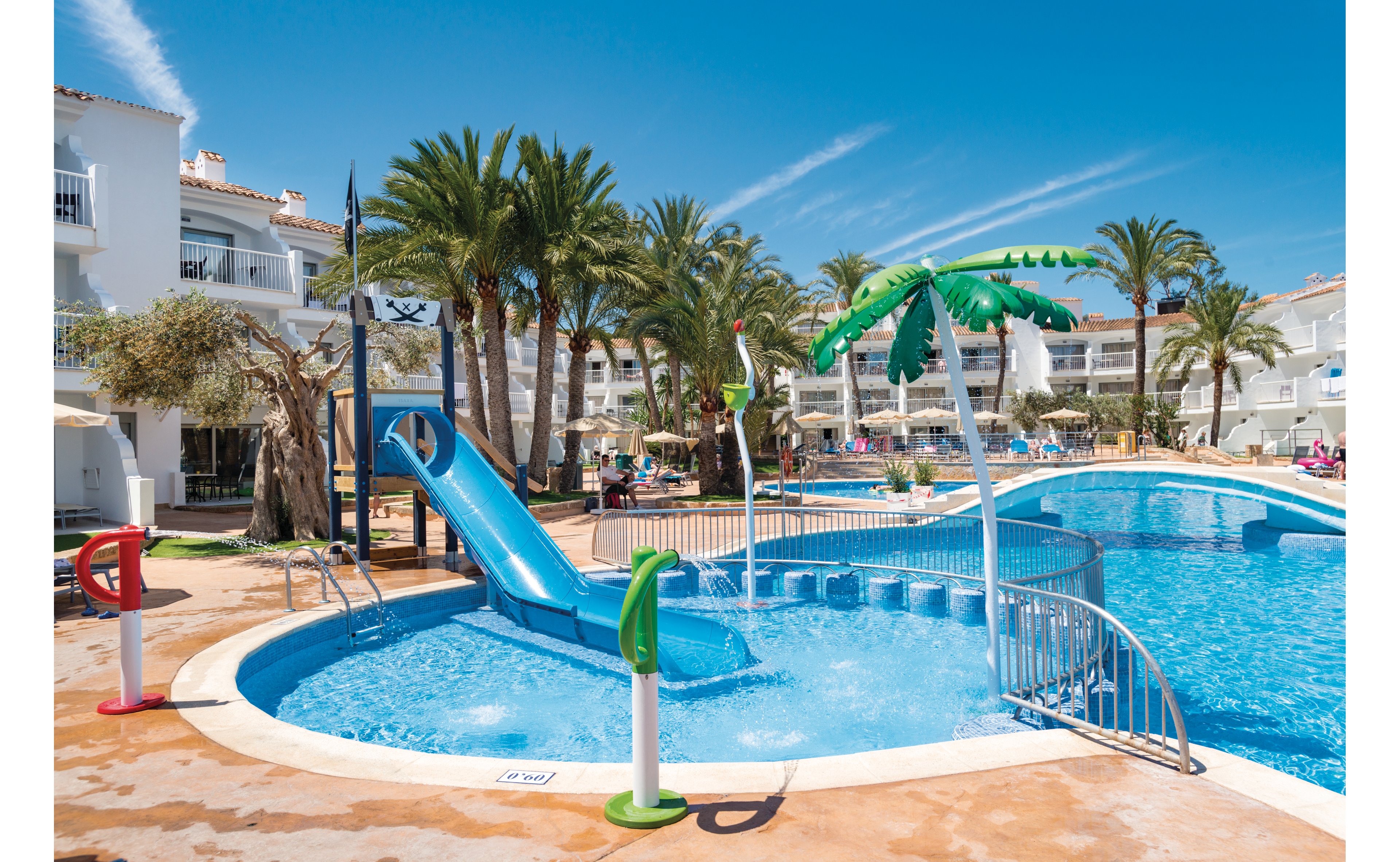 Aparthotel Playa Cas Saboners