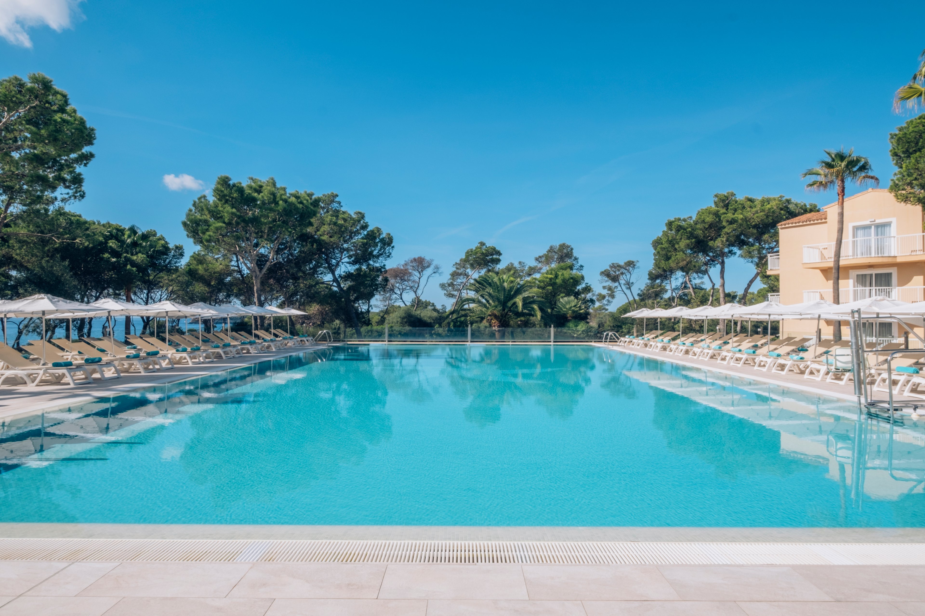 Iberostar Waves Club Cala Barca