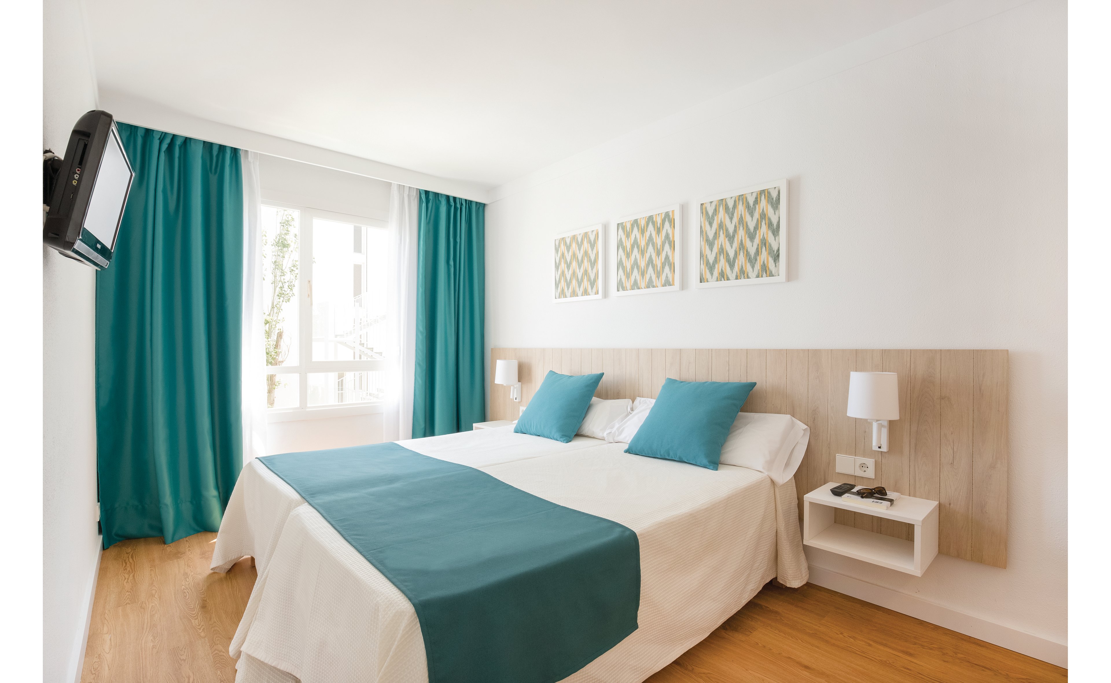 Hobby Club Apartments