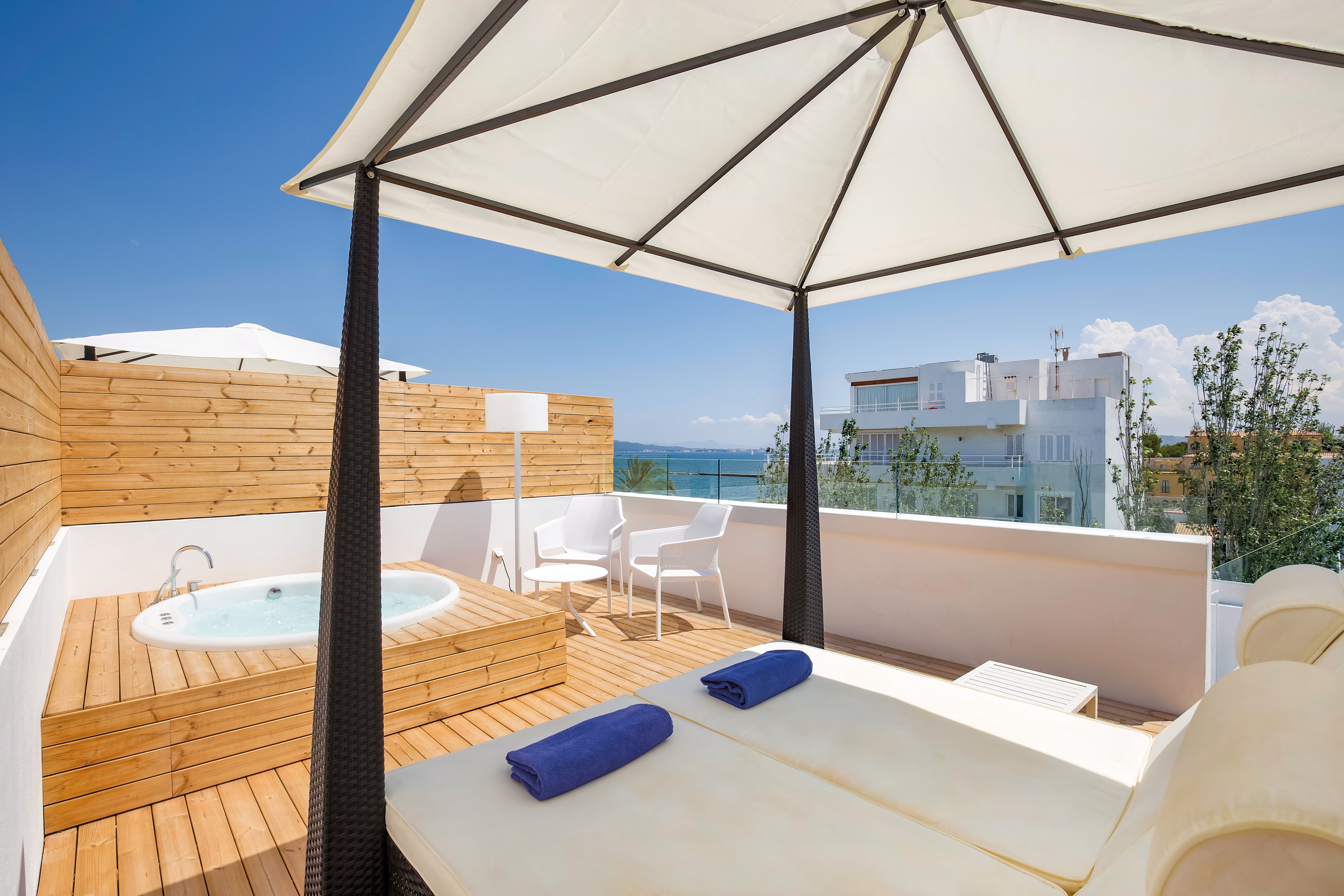 Hobby Club Apartments