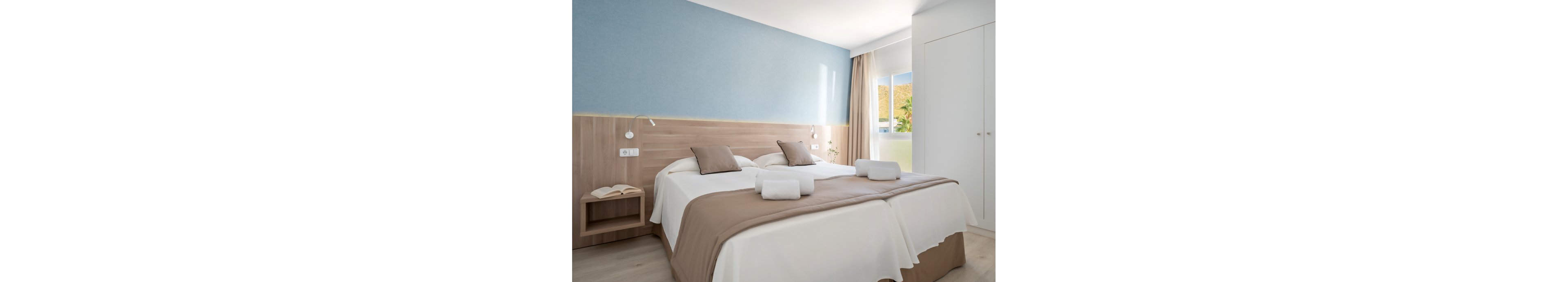 Puerto Azul Suite Hotel