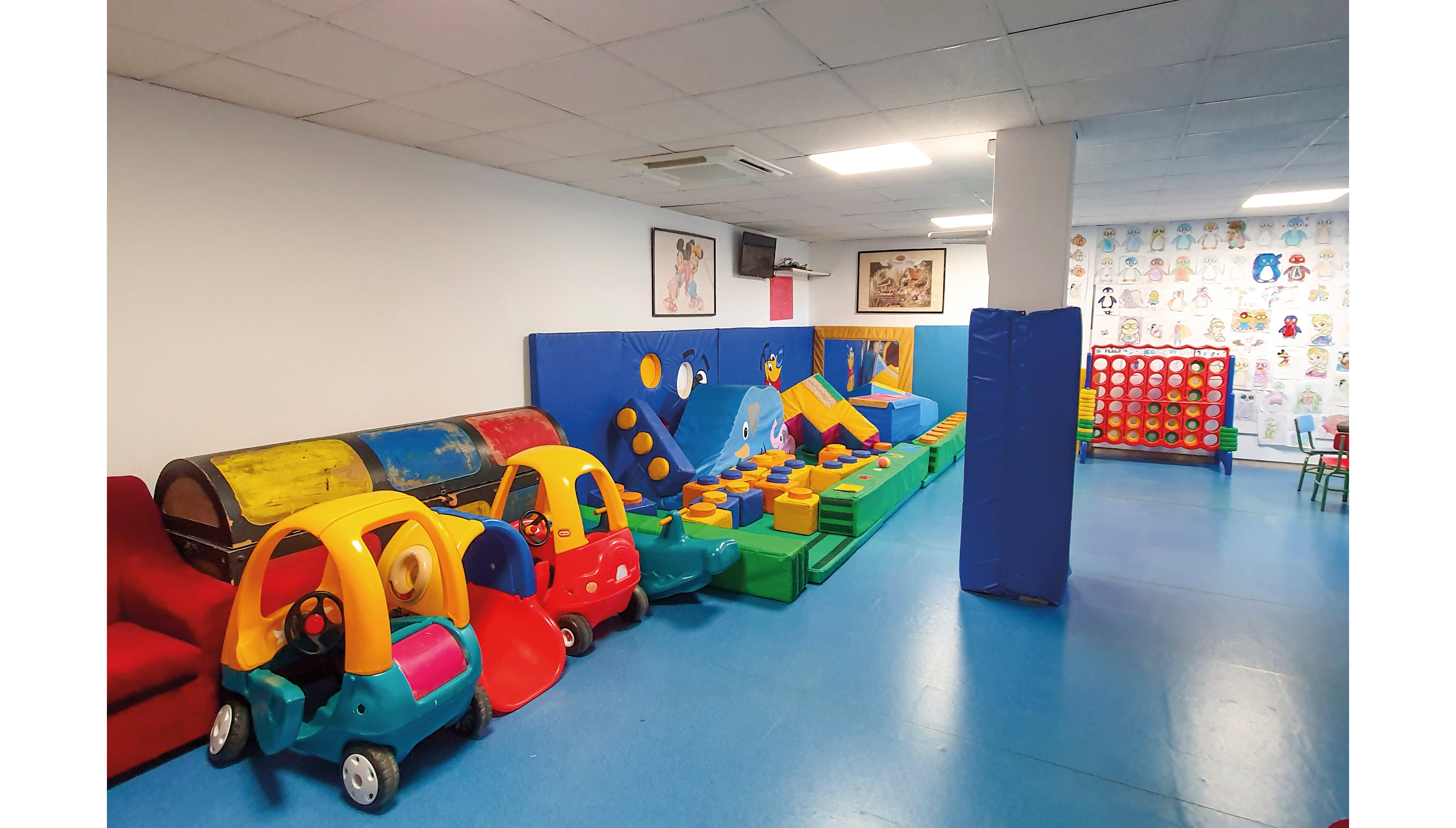 Puerto Azul Suite Hotel