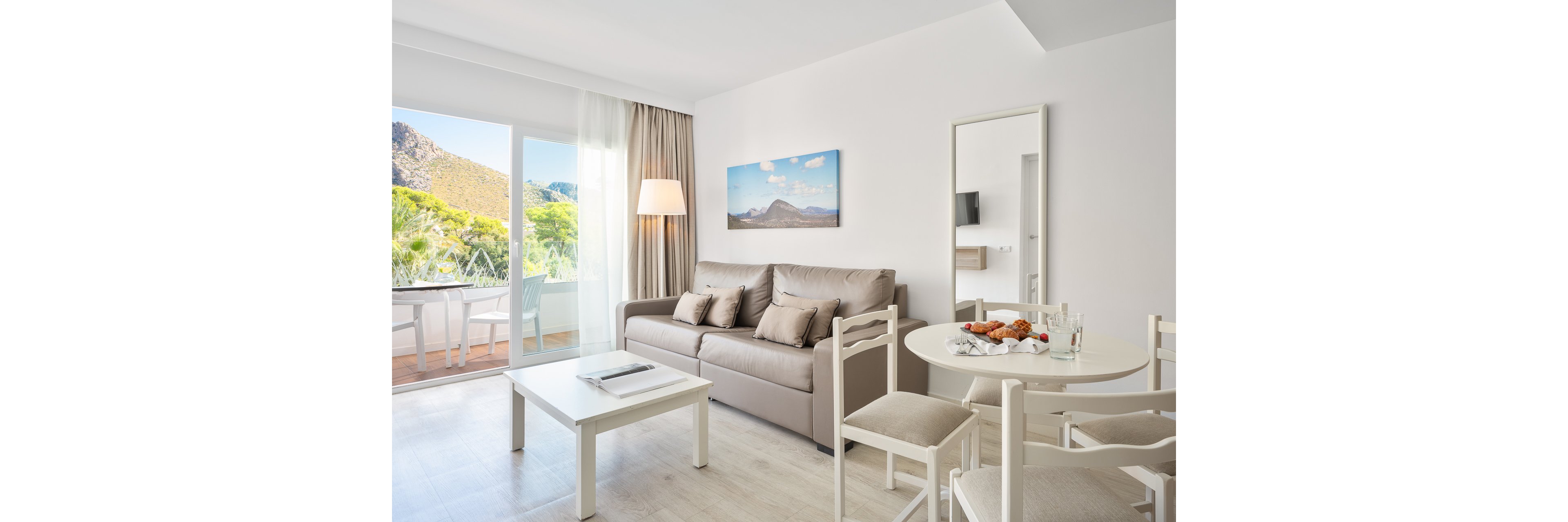 Puerto Azul Suite Hotel