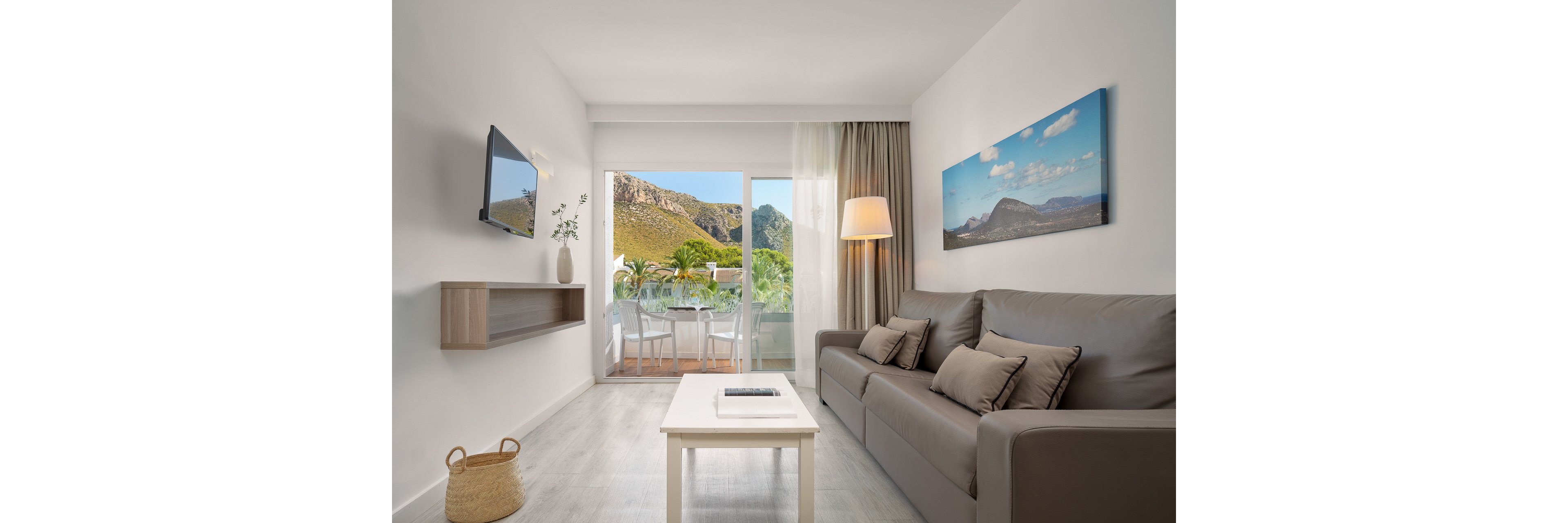 Puerto Azul Suite Hotel