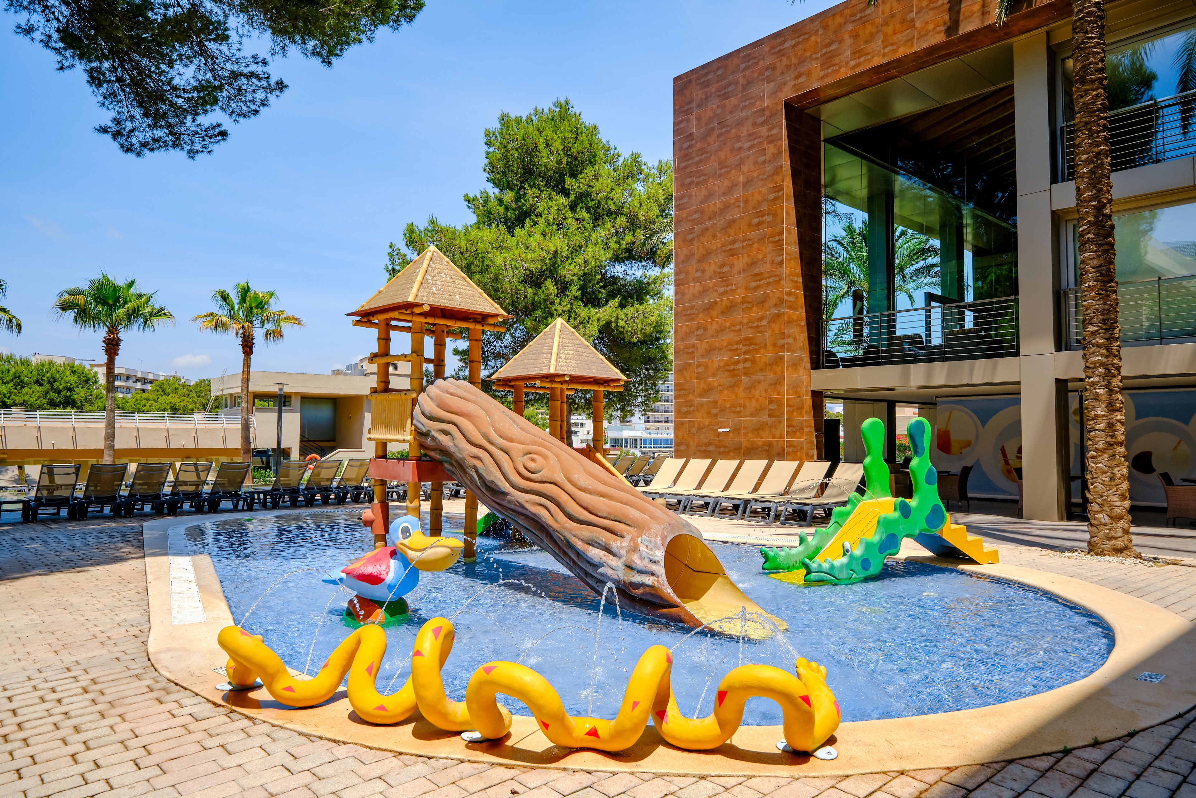 Occidental Cala Vinas