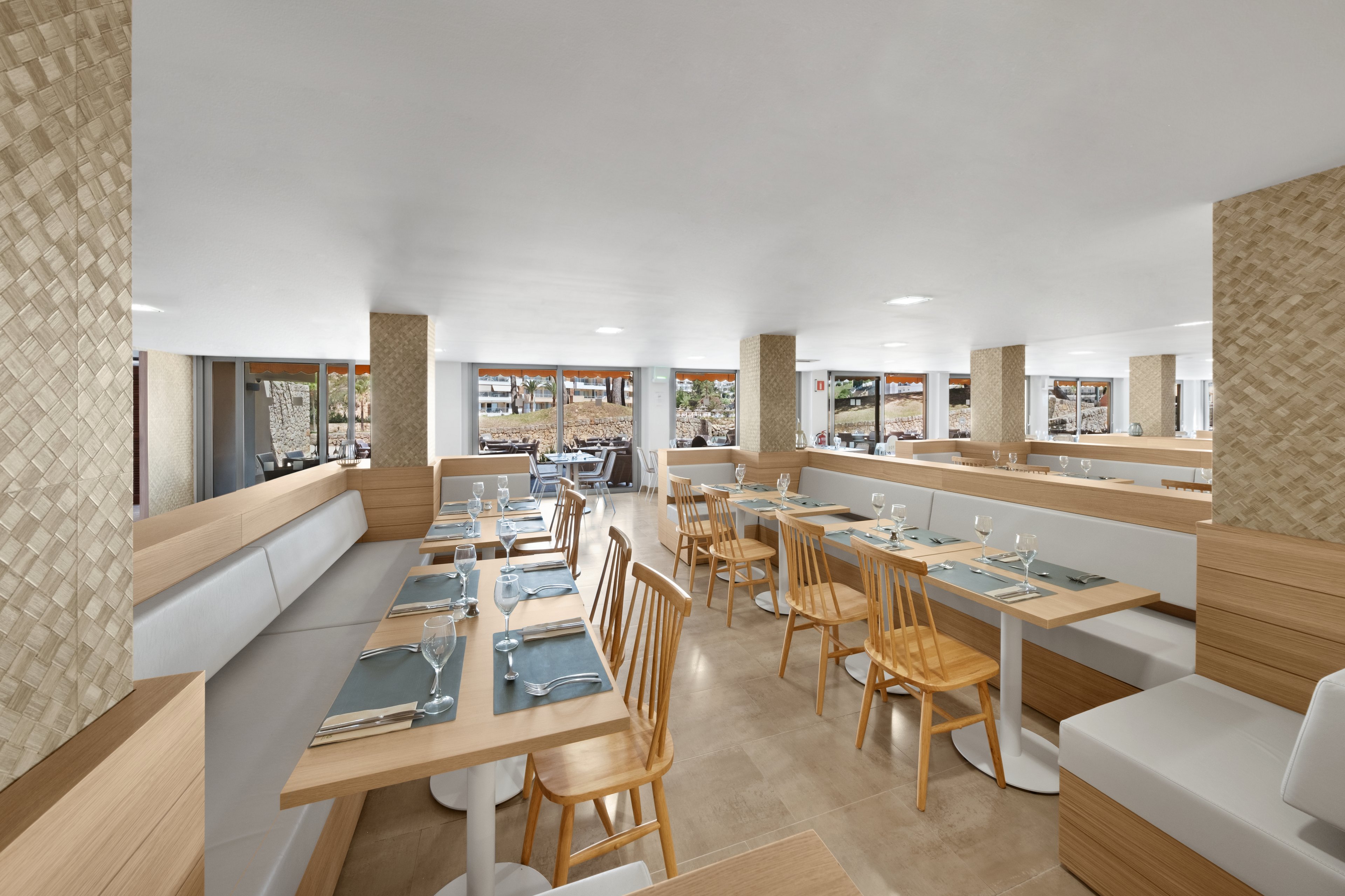 Occidental Cala Vinas