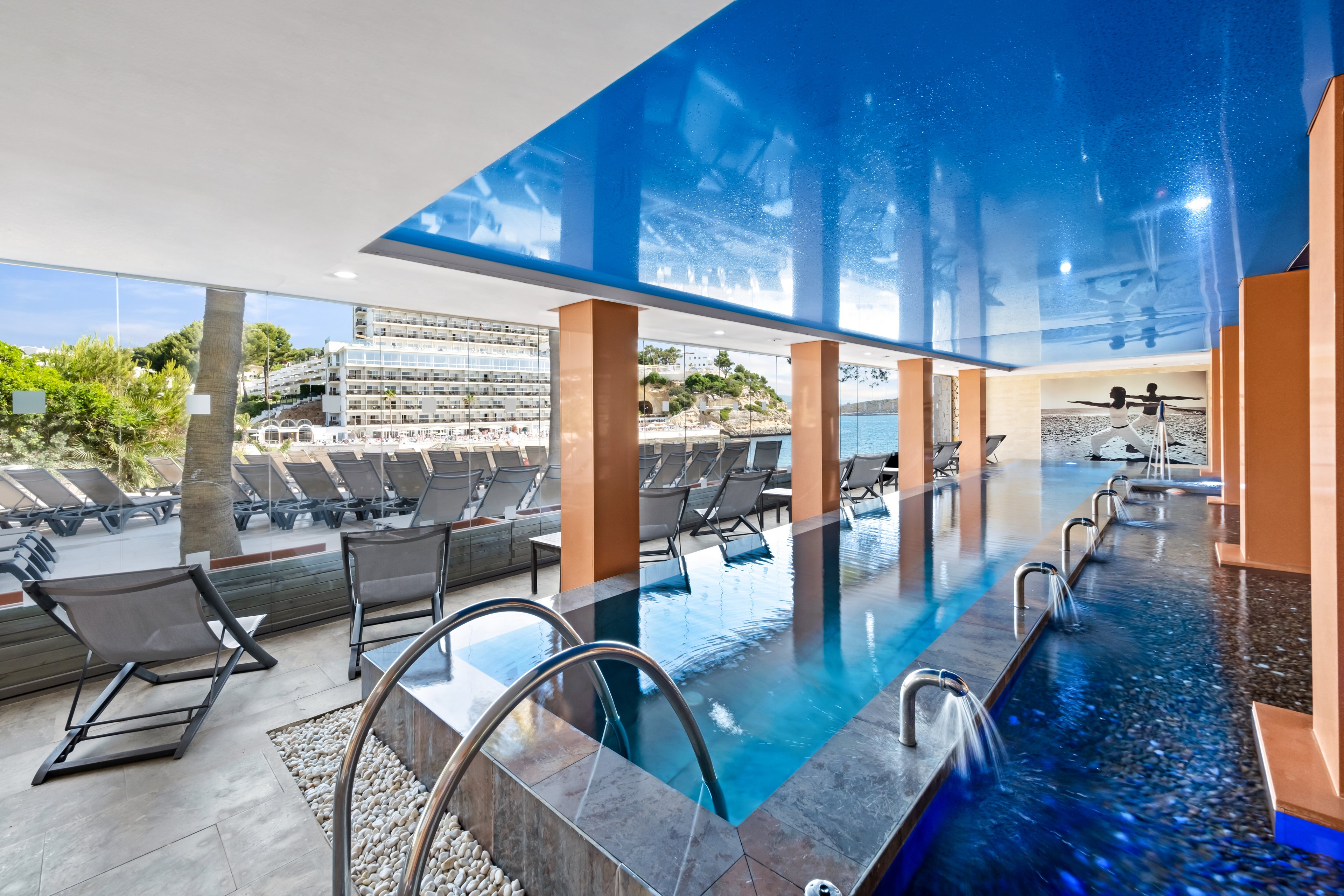 Occidental Cala Vinas