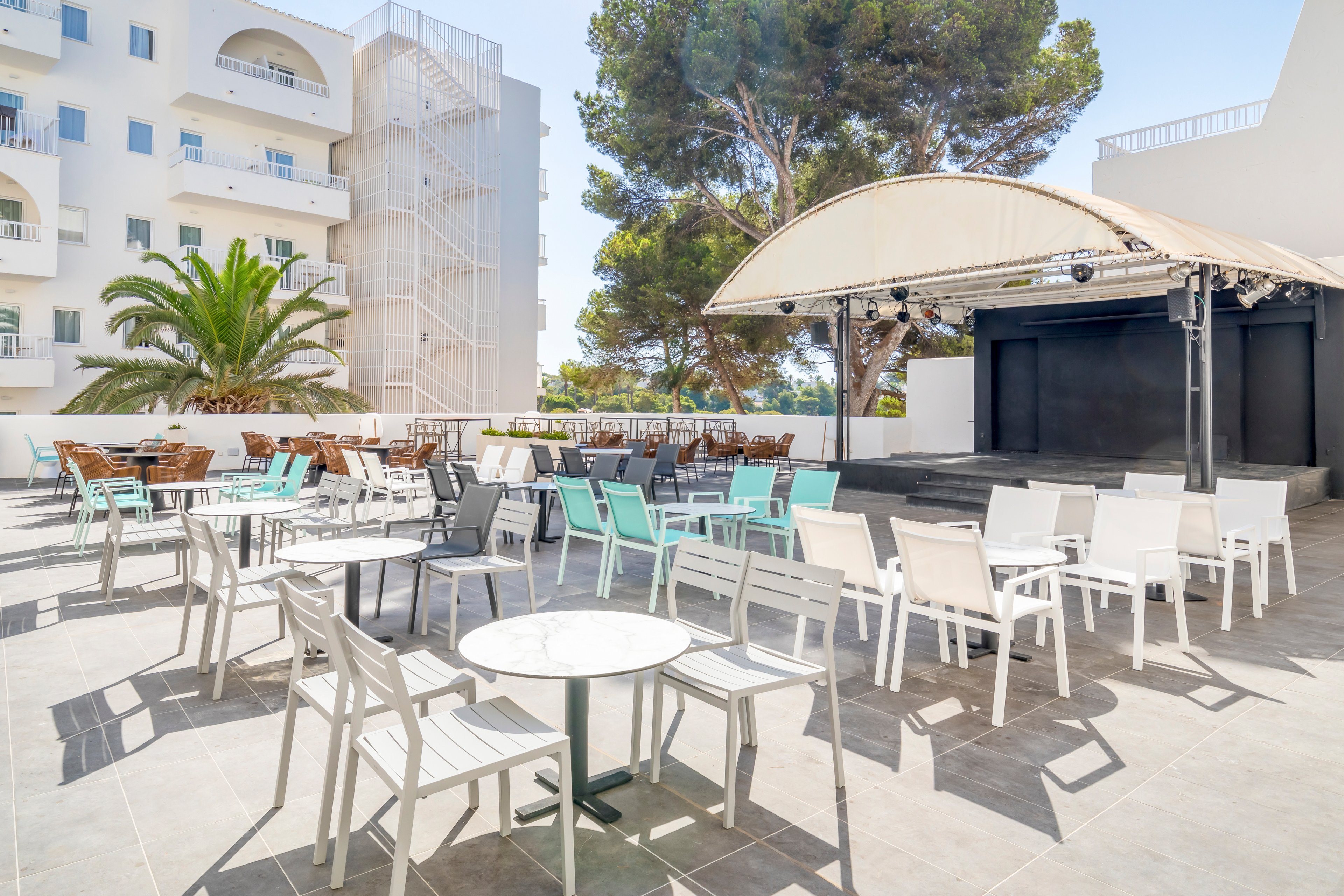 Barcelo Ponent Beach