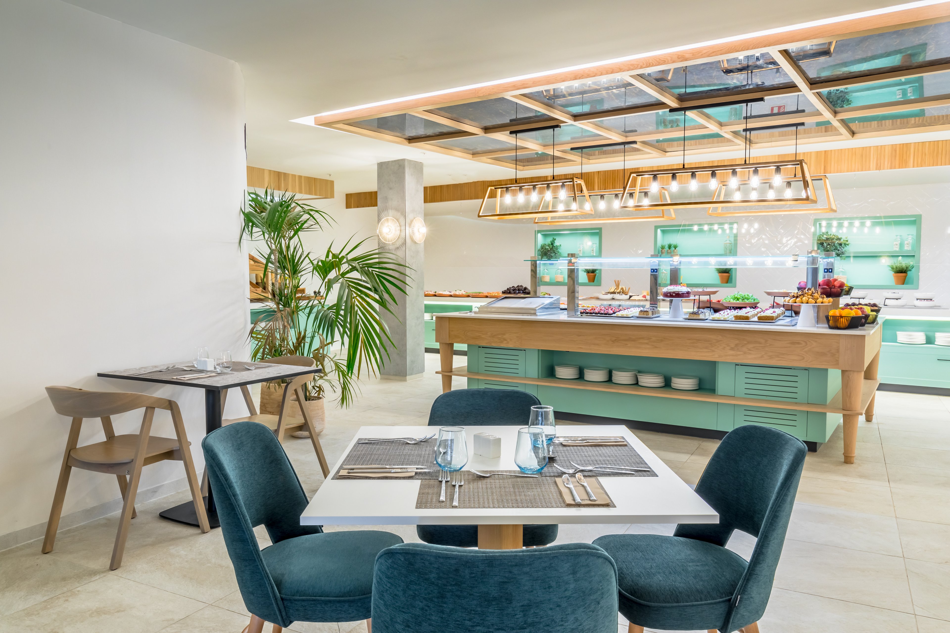 Barcelo Ponent Beach