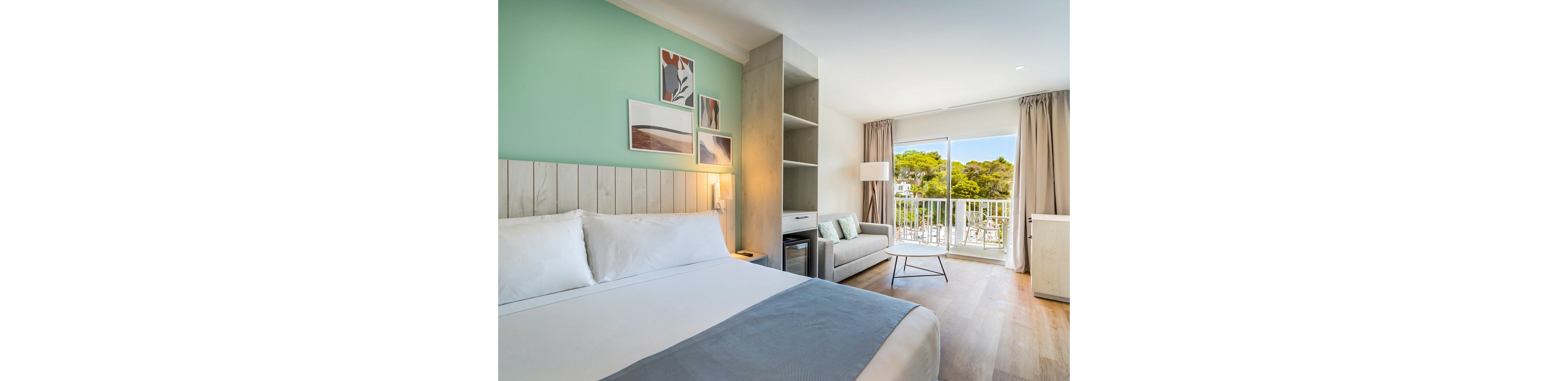 Barcelo Ponent Beach