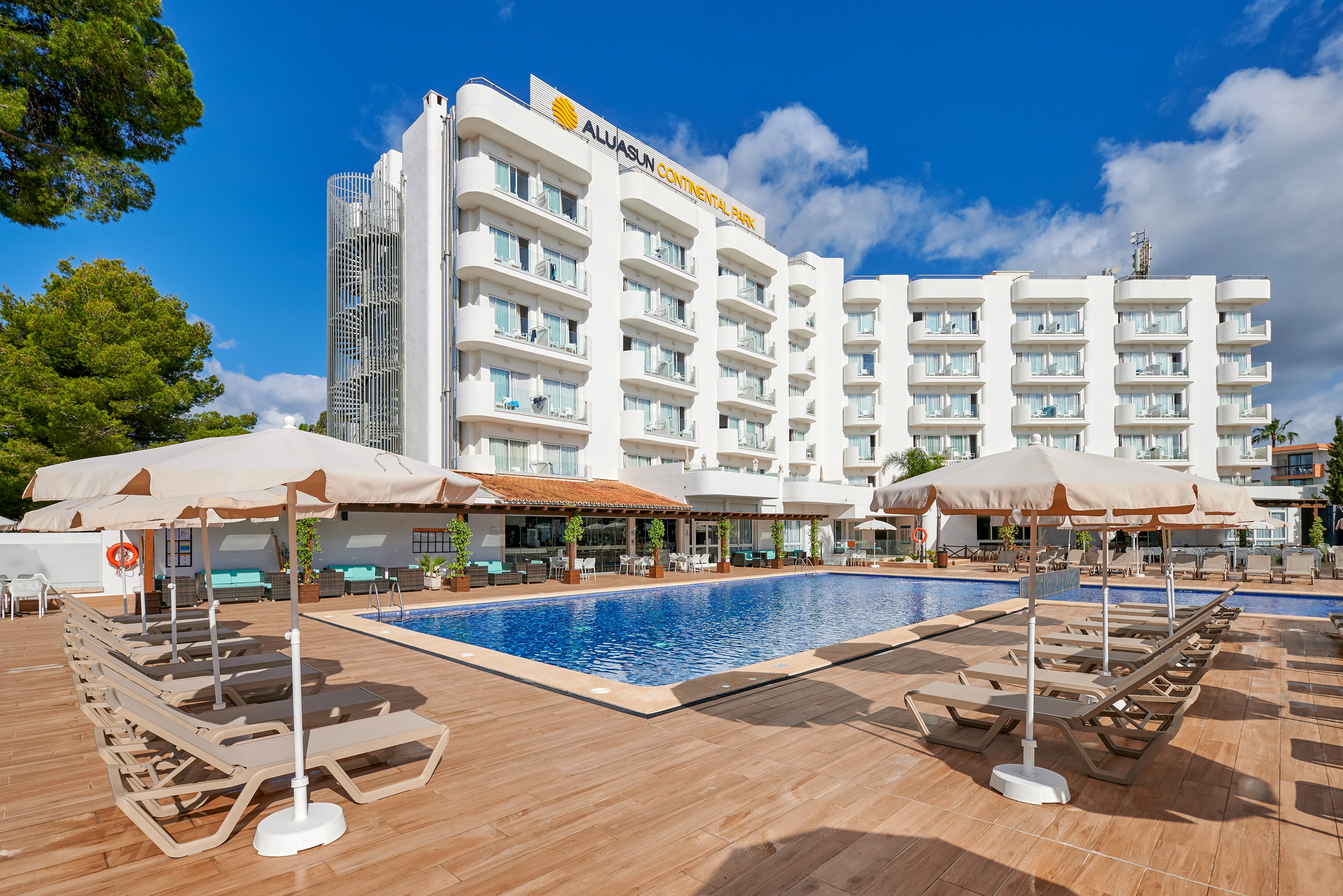AluaSun Continental Park