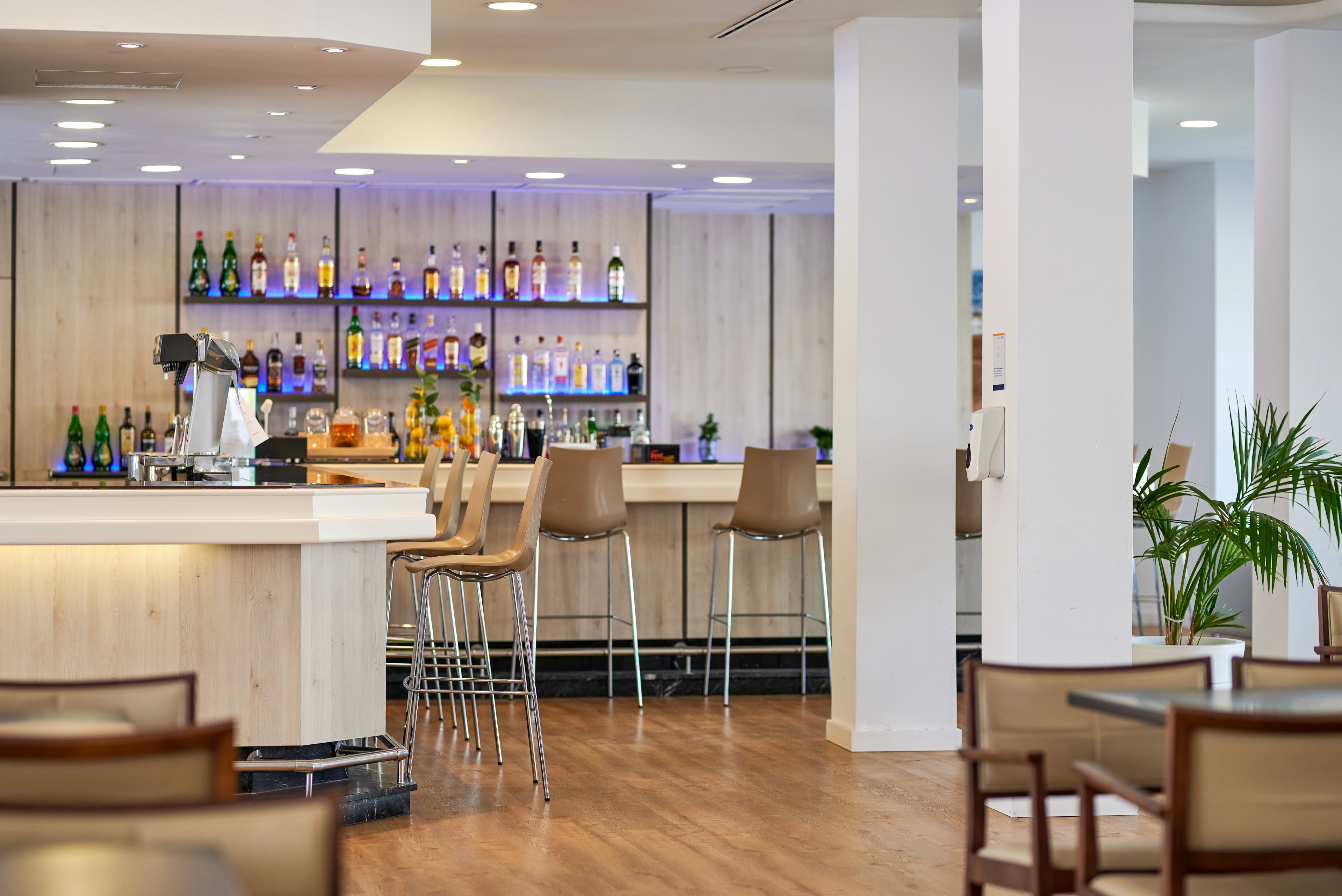 AluaSun Continental Park