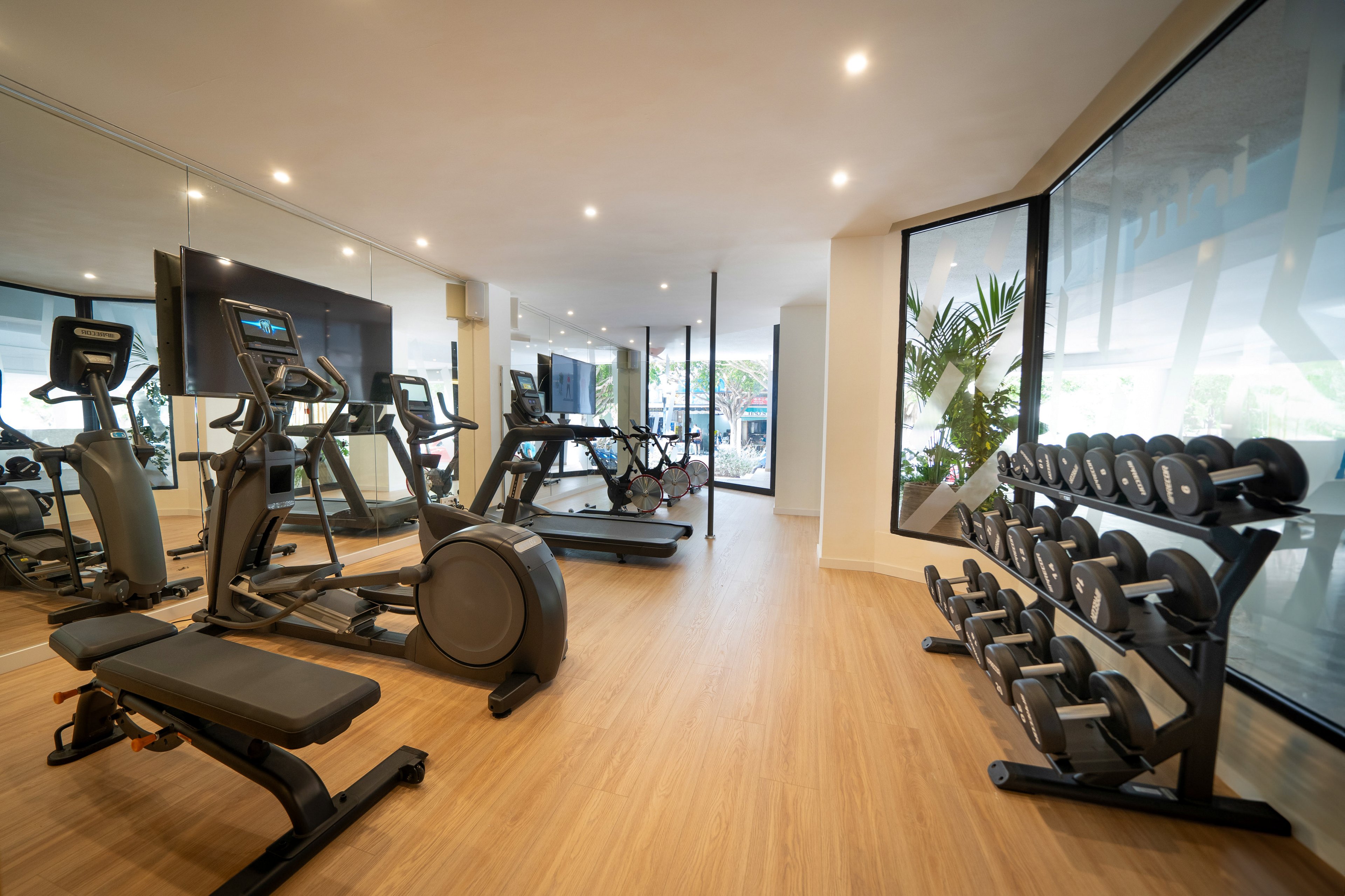 Innside by Melia Wave Calvia