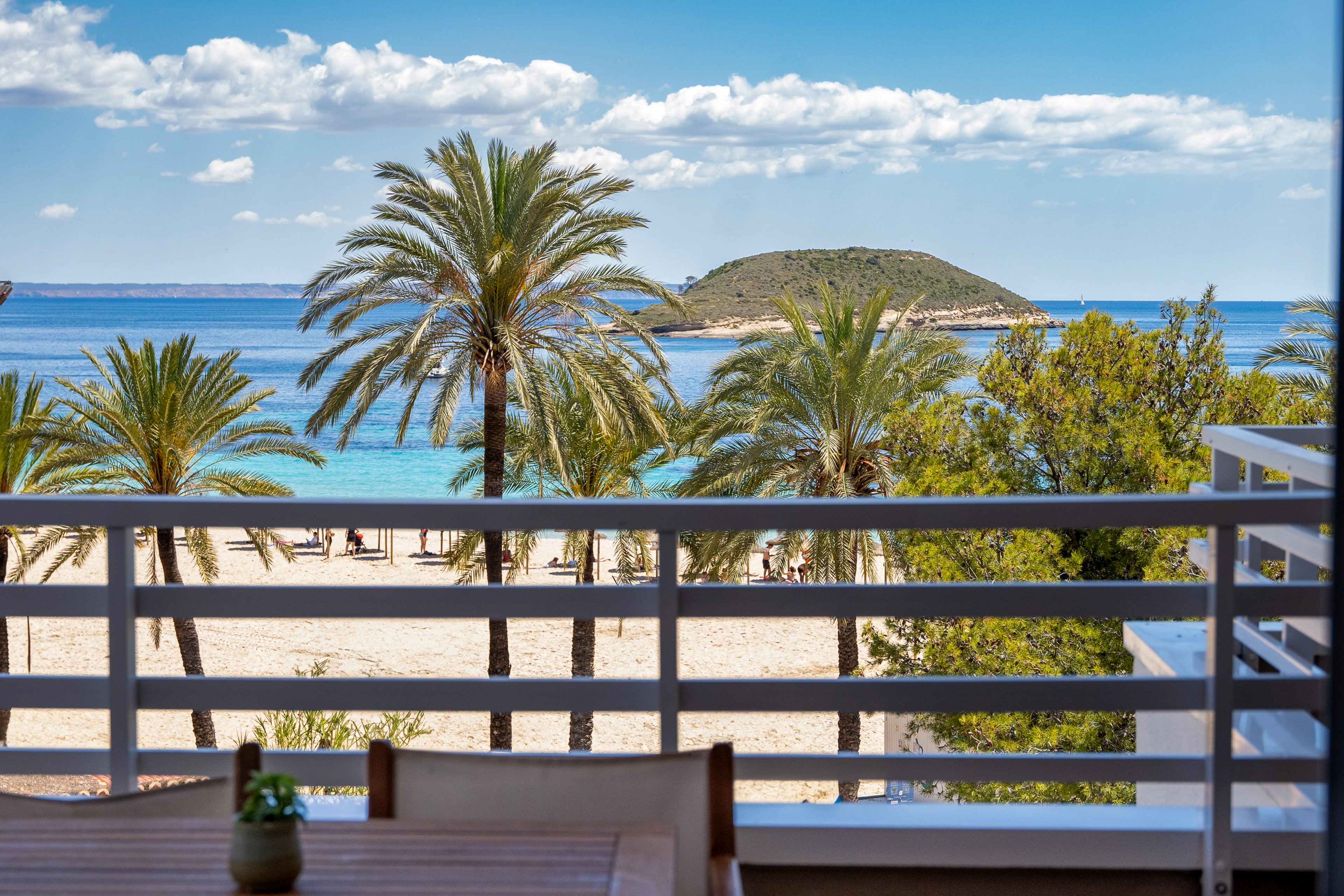 Innside by Melia Wave Calvia