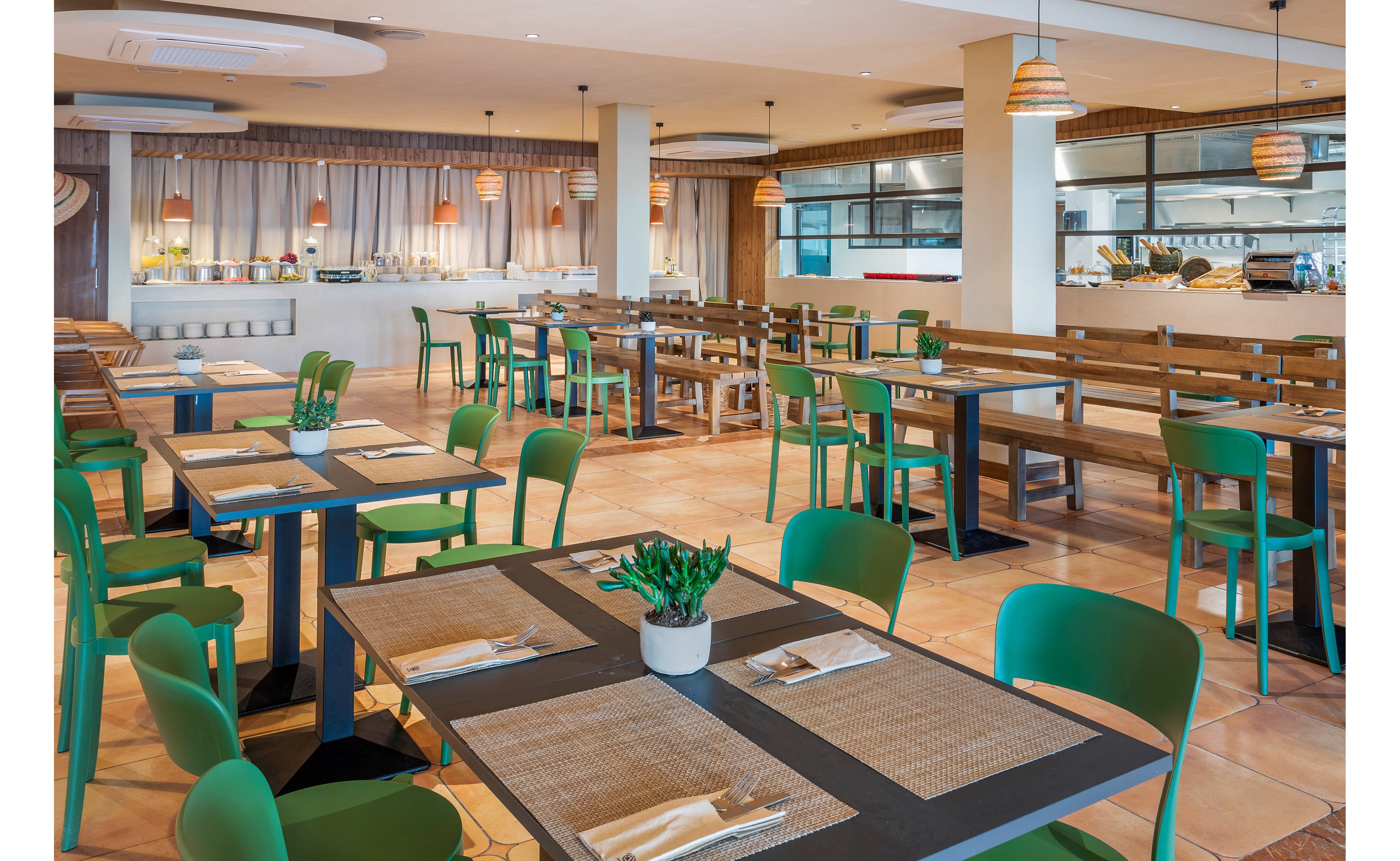 Innside by Melia Wave Calvia