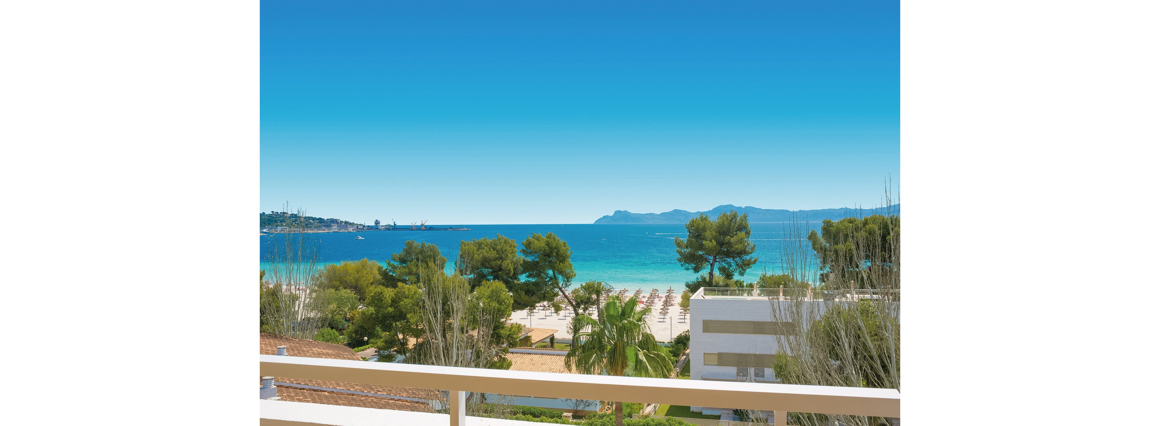 Iberostar Waves Ciudad Blanca