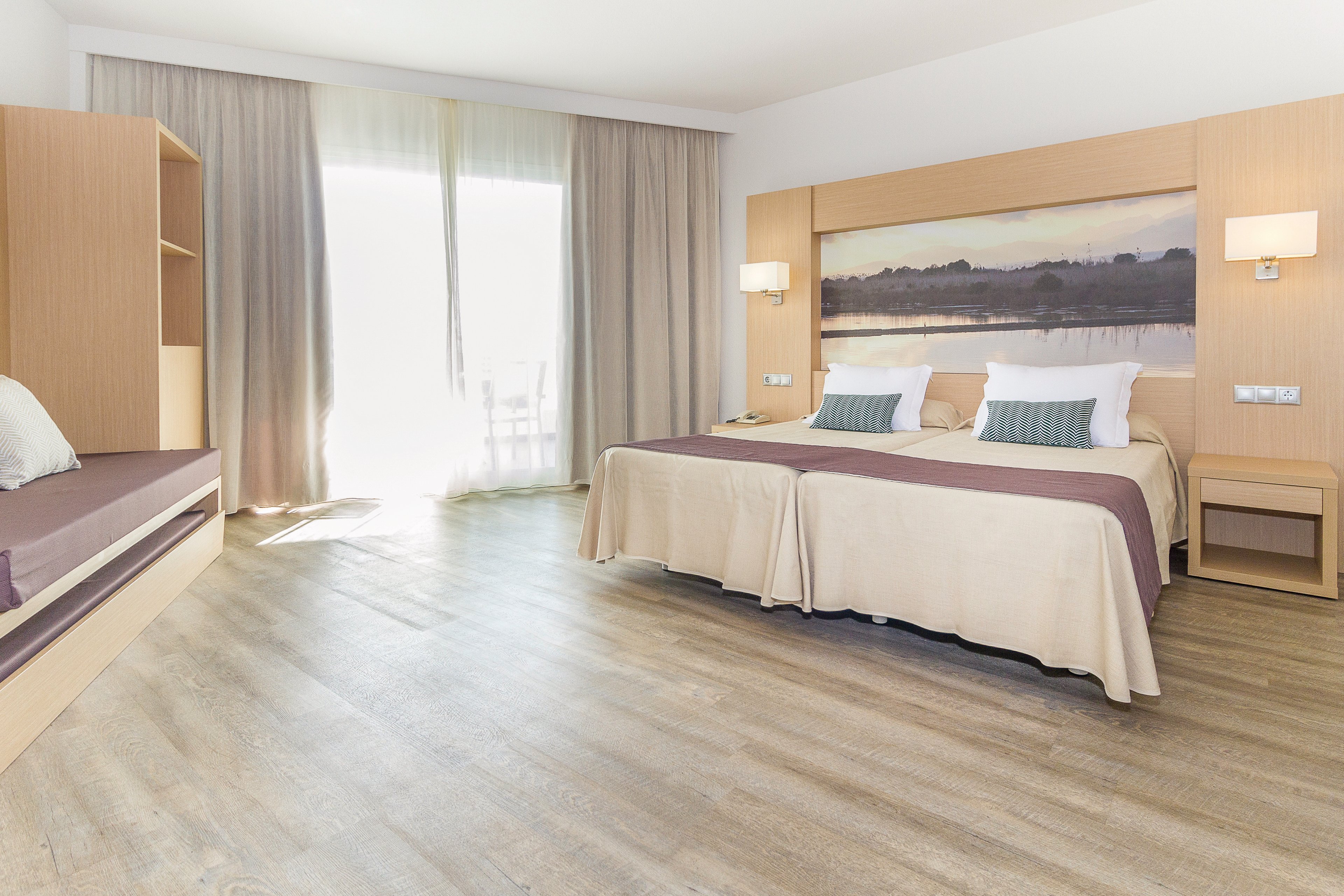 Eix Lagotel Holiday Resort