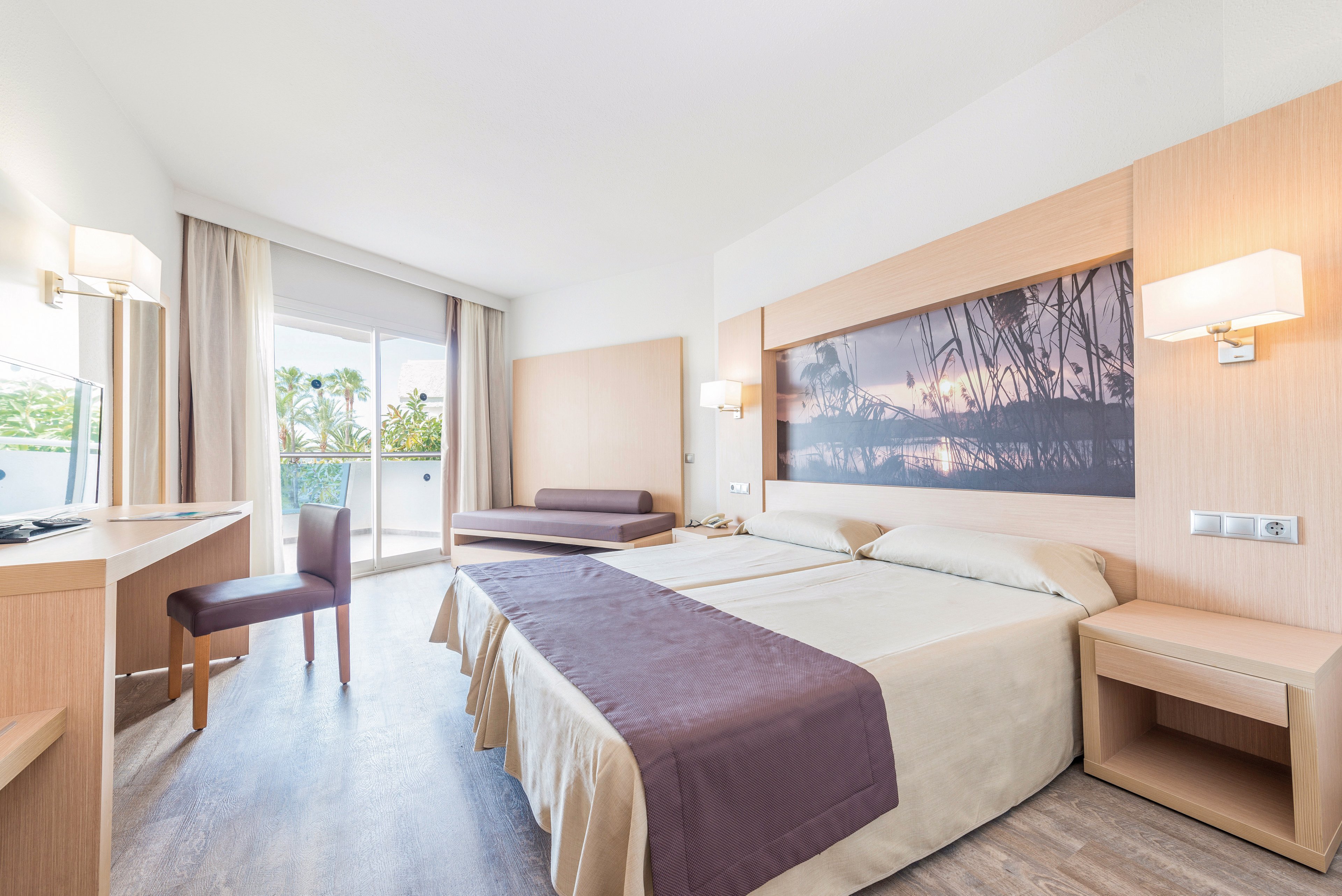 Eix Lagotel Holiday Resort