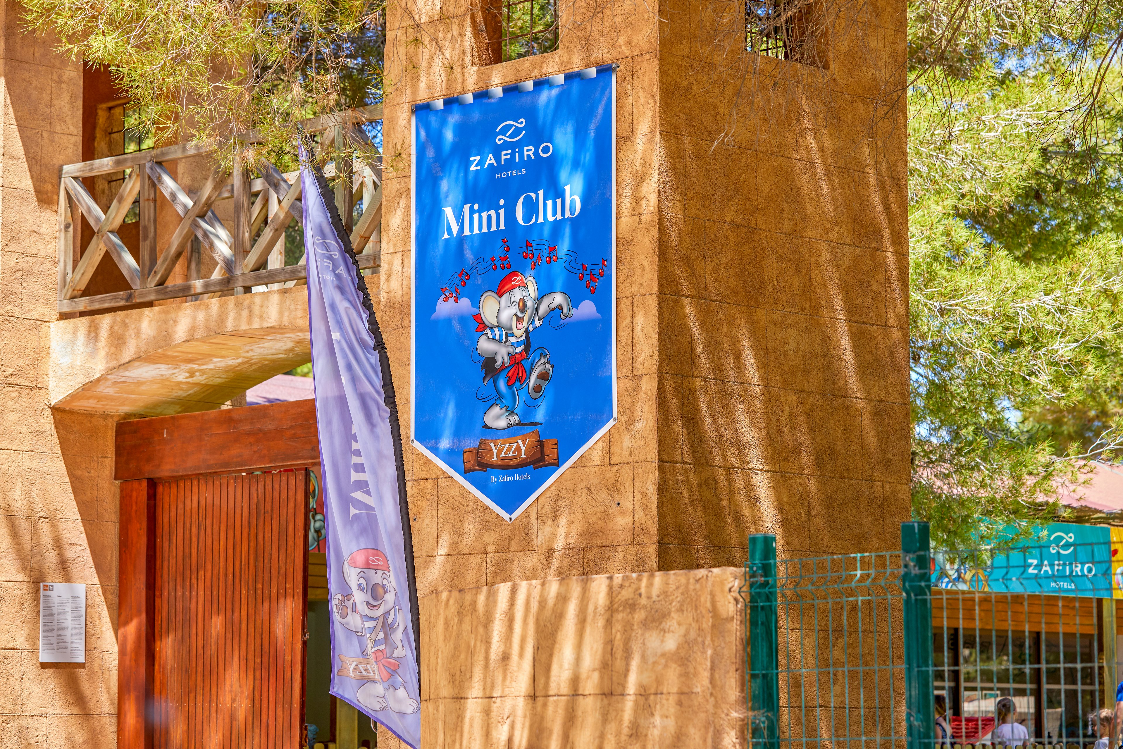 Zafiro Cala Mesquida