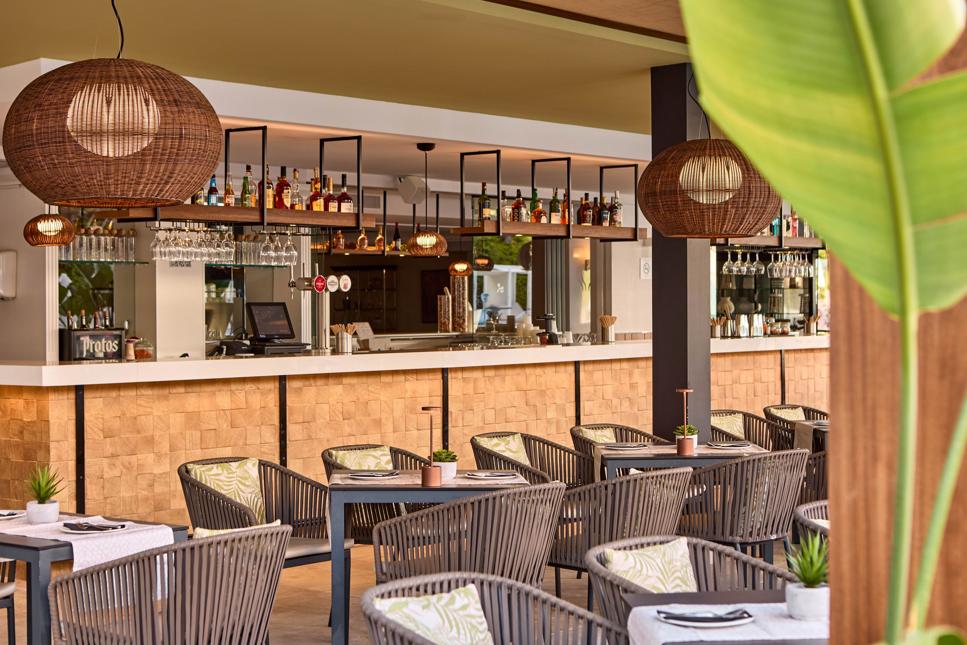 Tomir Portals Suites