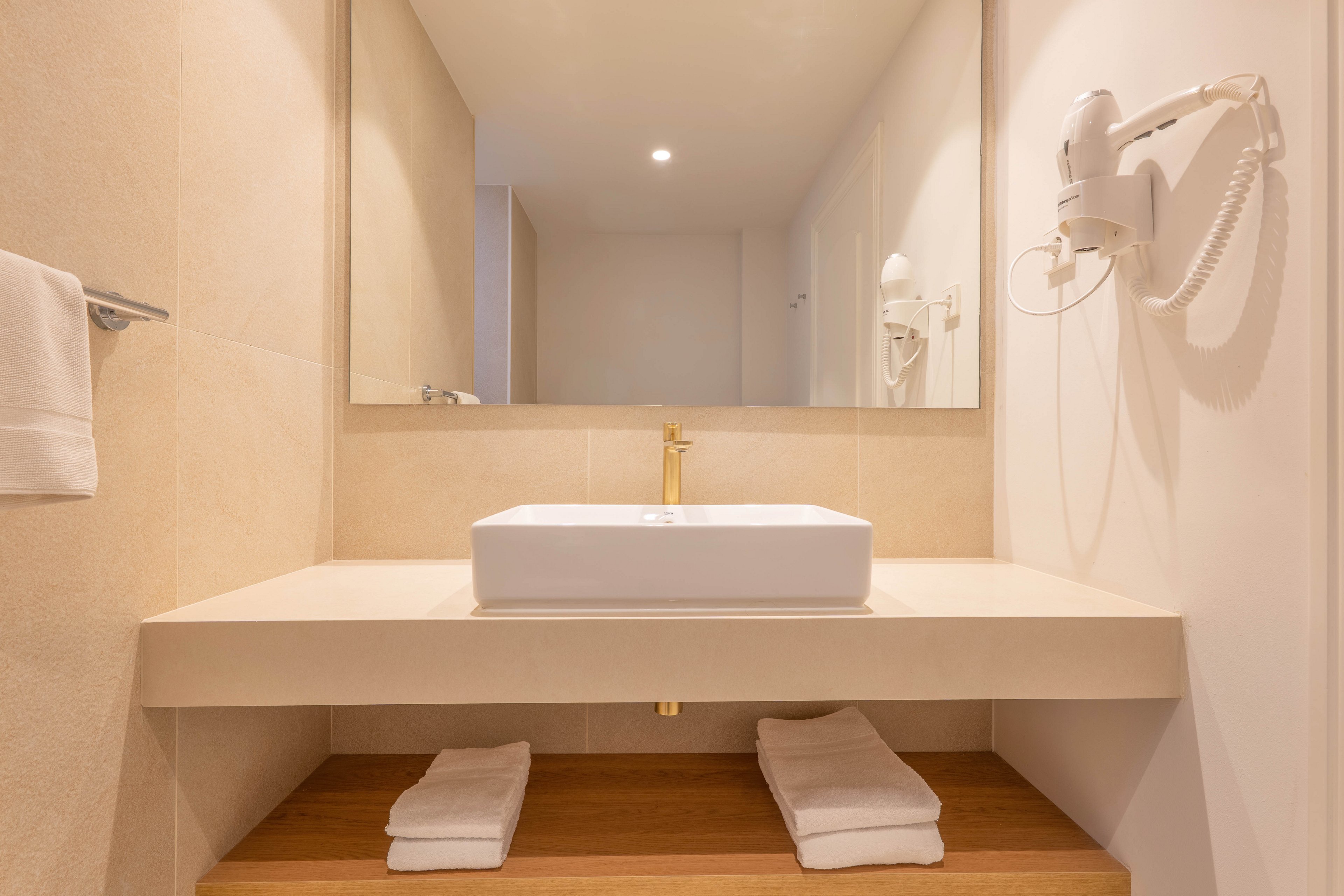 Caprice Vell Mari Hotel and Resort