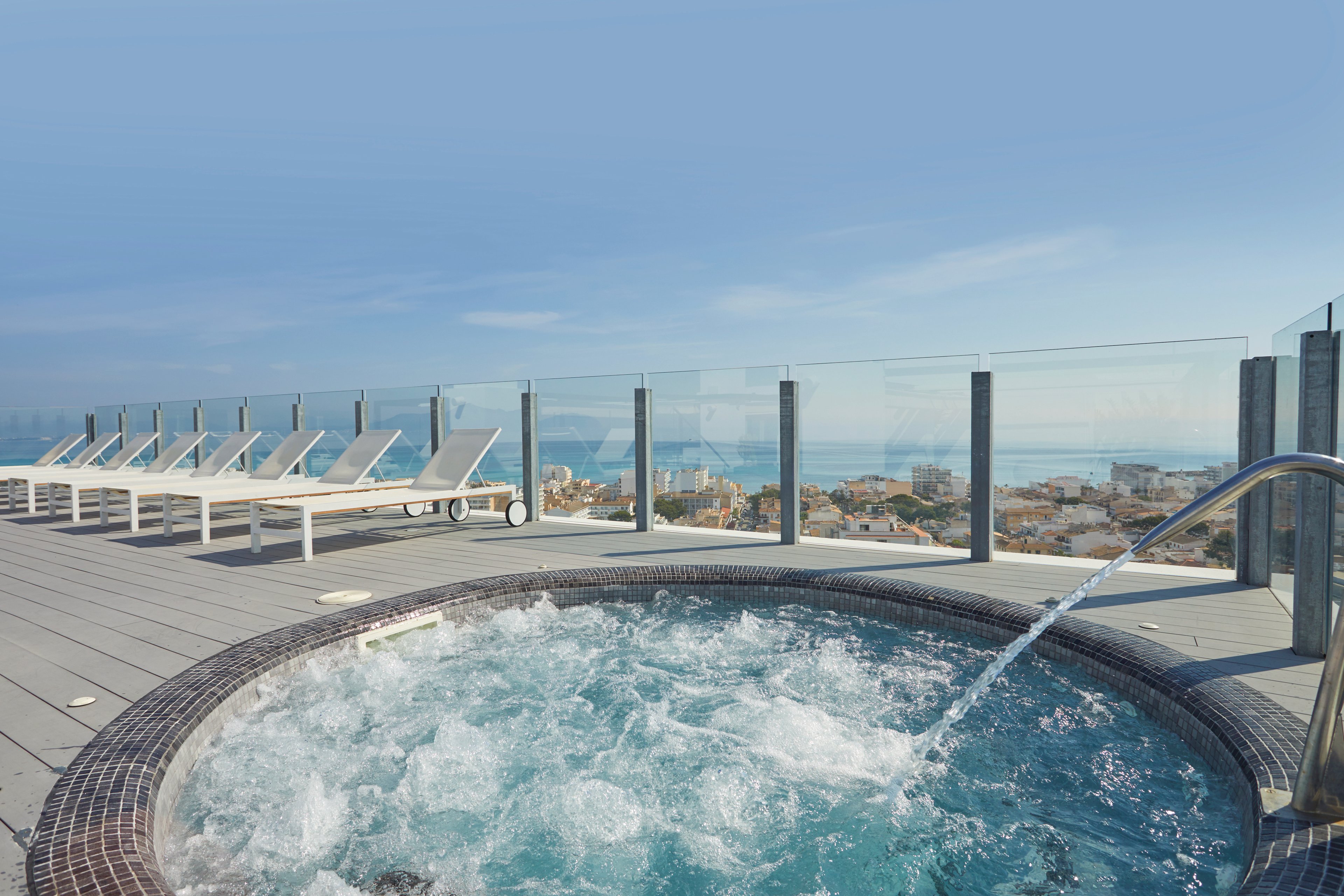 Tonga Tower Design Hotel and Suites