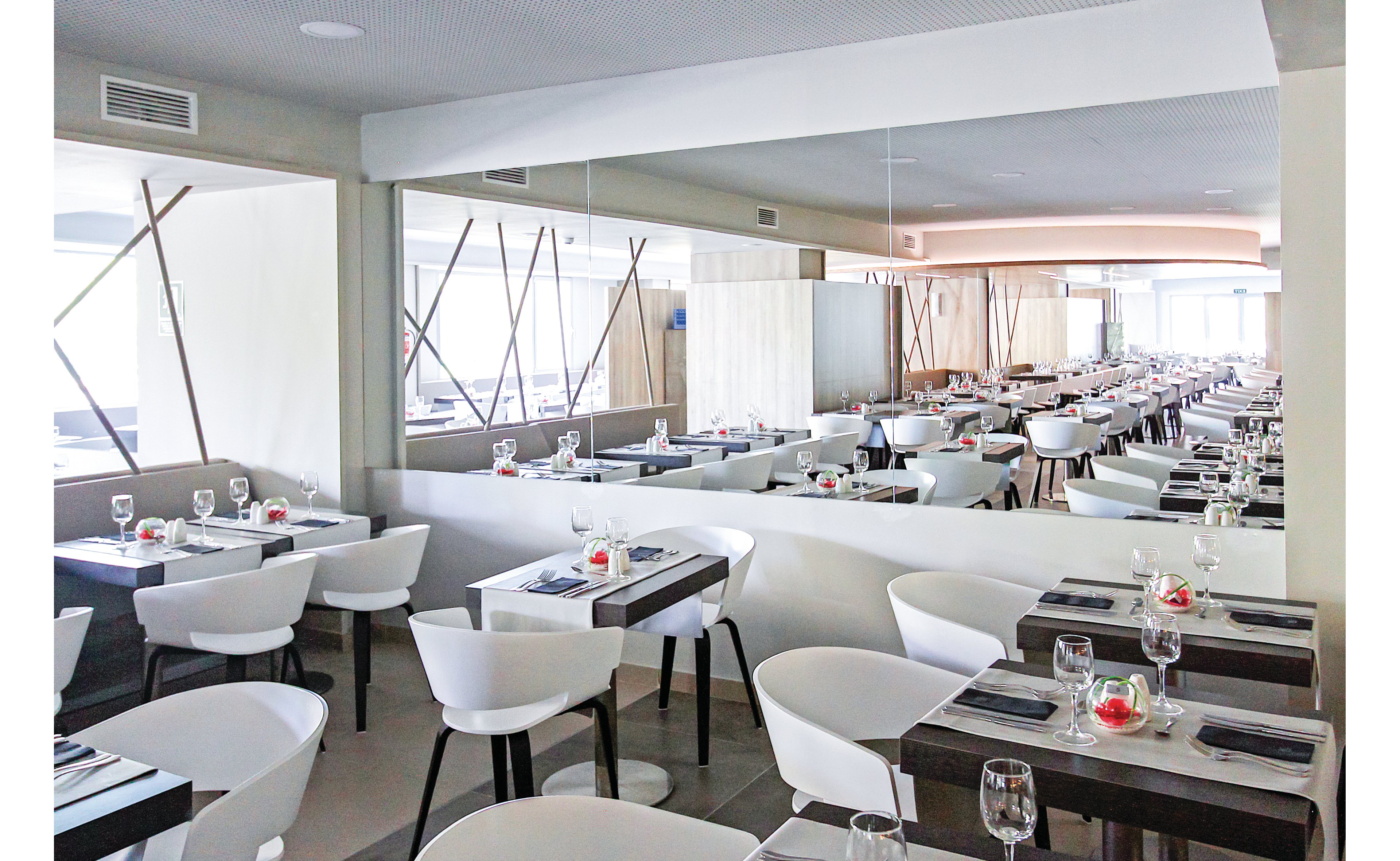 Tonga Tower Design Hotel and Suites