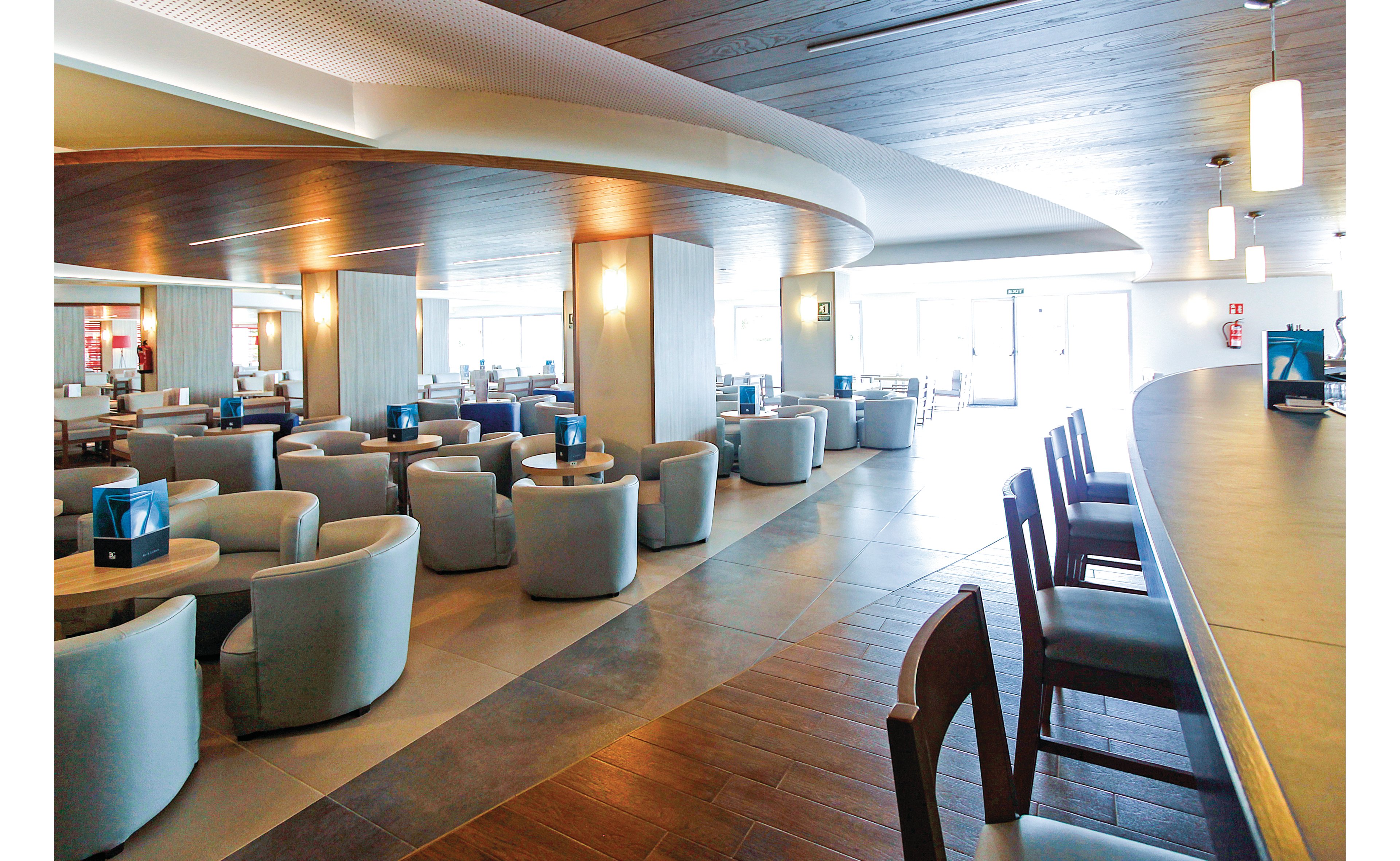 Tonga Tower Design Hotel and Suites