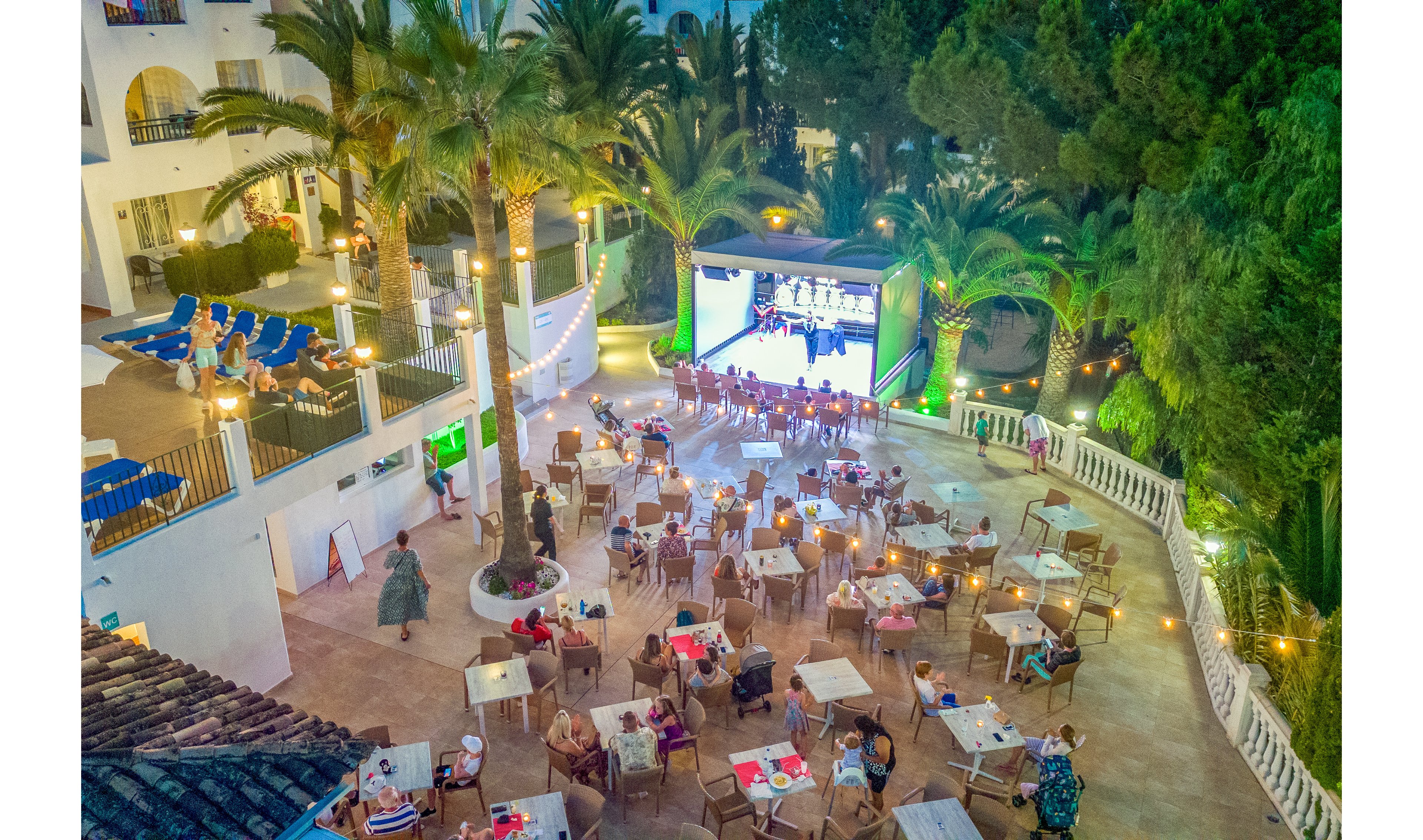 Holiday Center Apartments