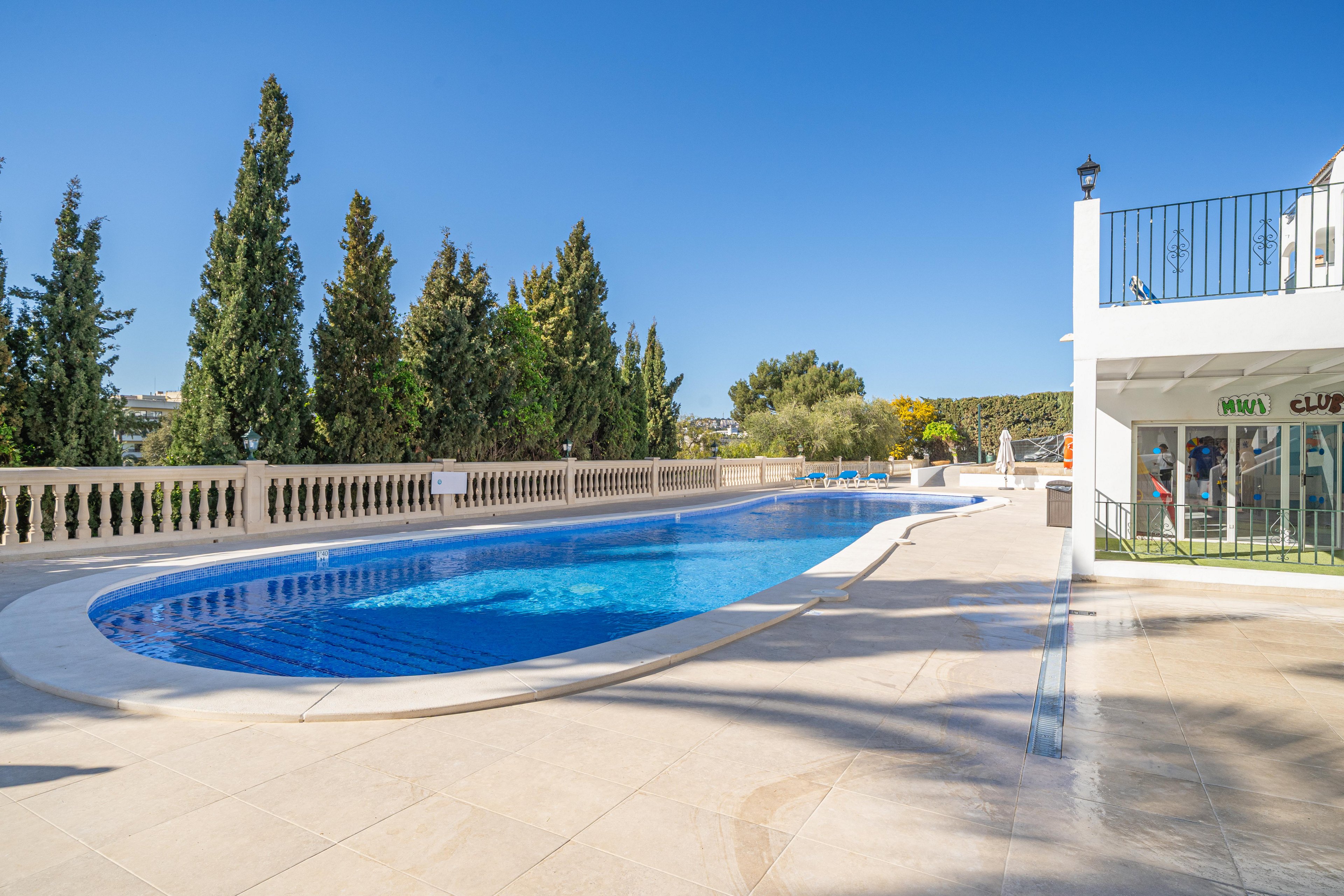 Holiday Center Apartments