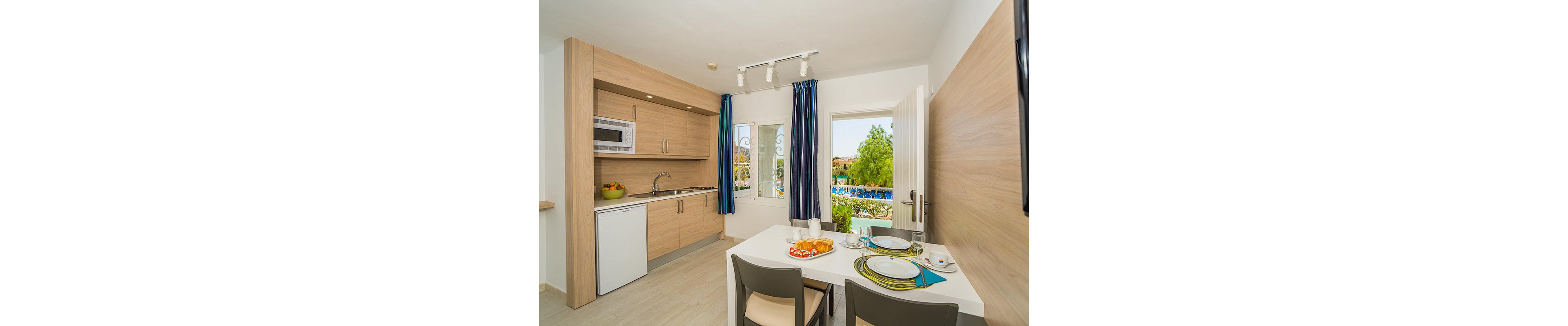 Holiday Center Apartments