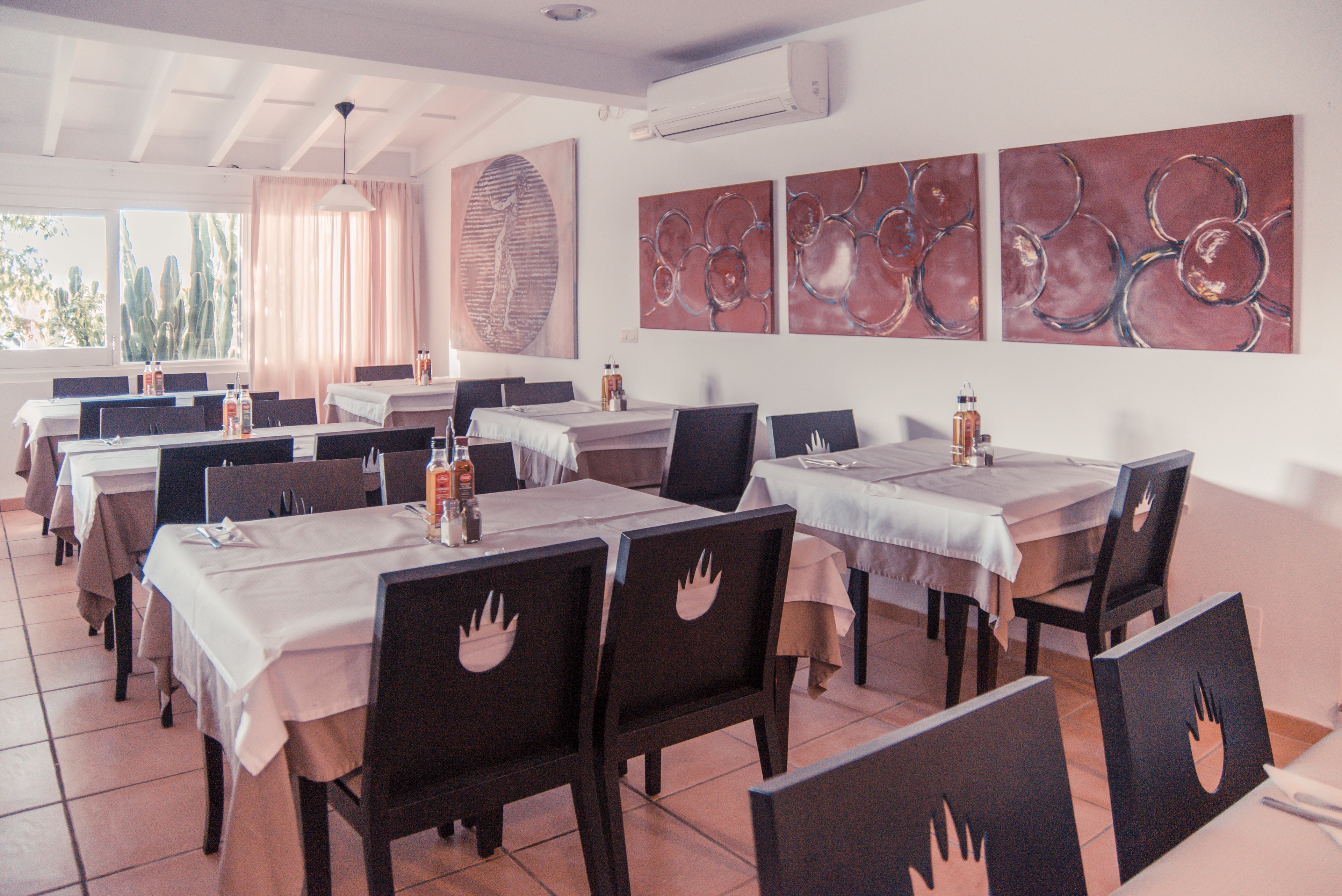 Holiday Center Apartments