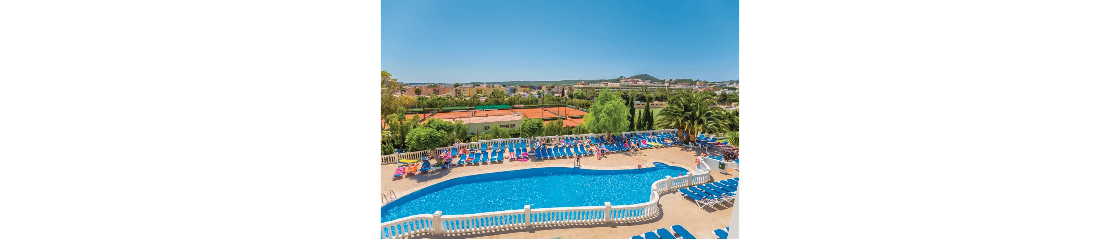 Holiday Center Apartments