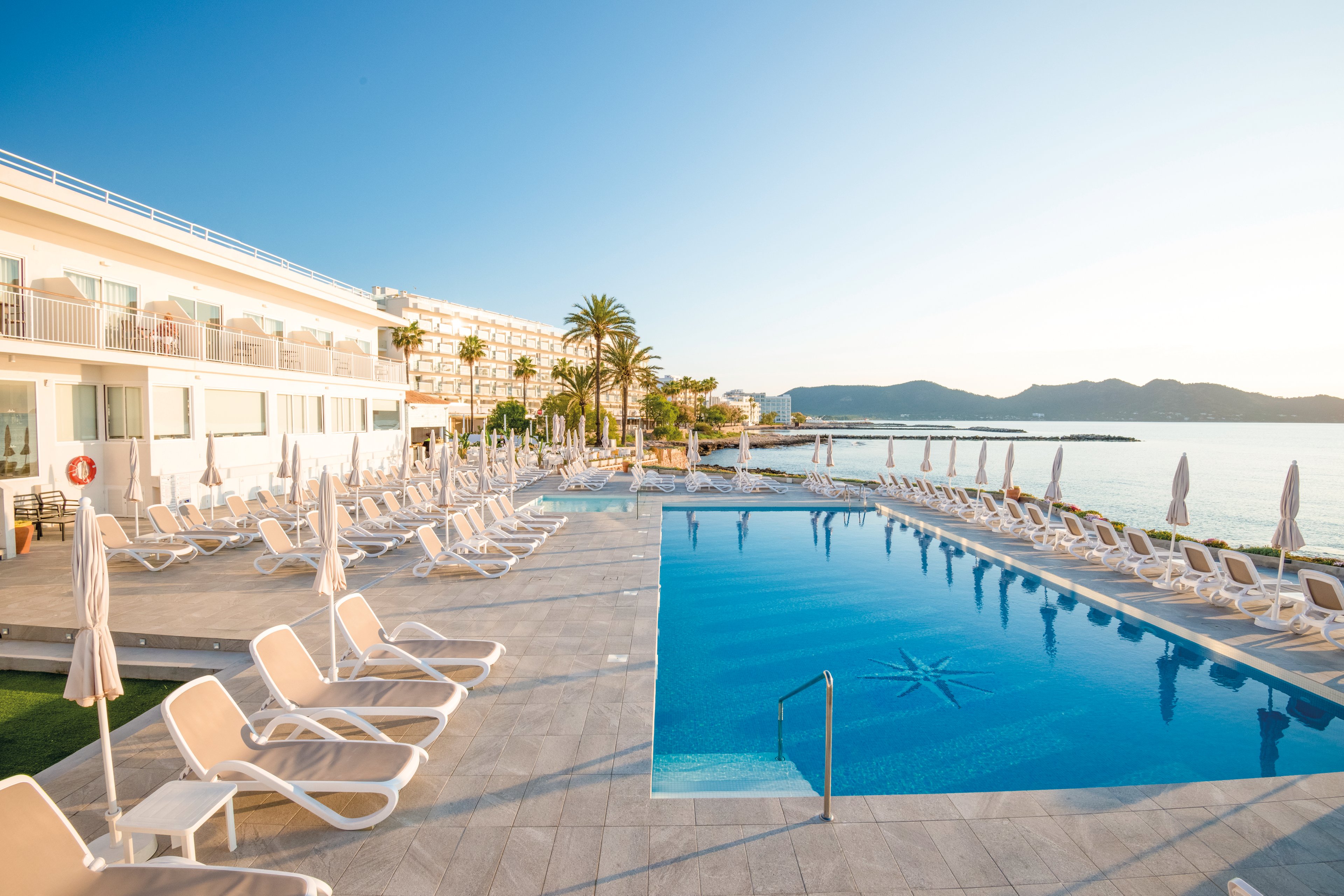 Hotel Atolon & Kaafu Beach Club