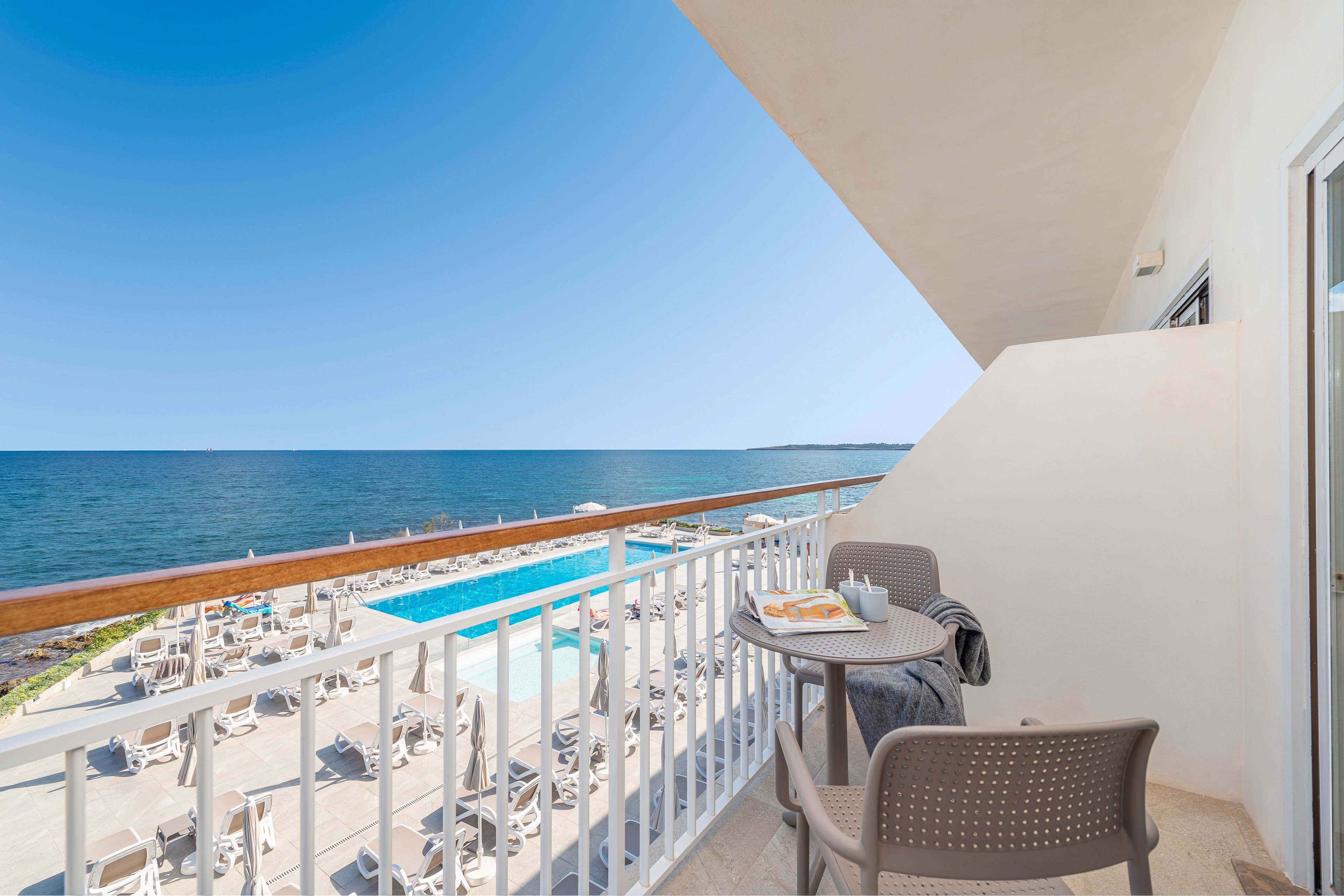 Hotel Atolon & Kaafu Beach Club