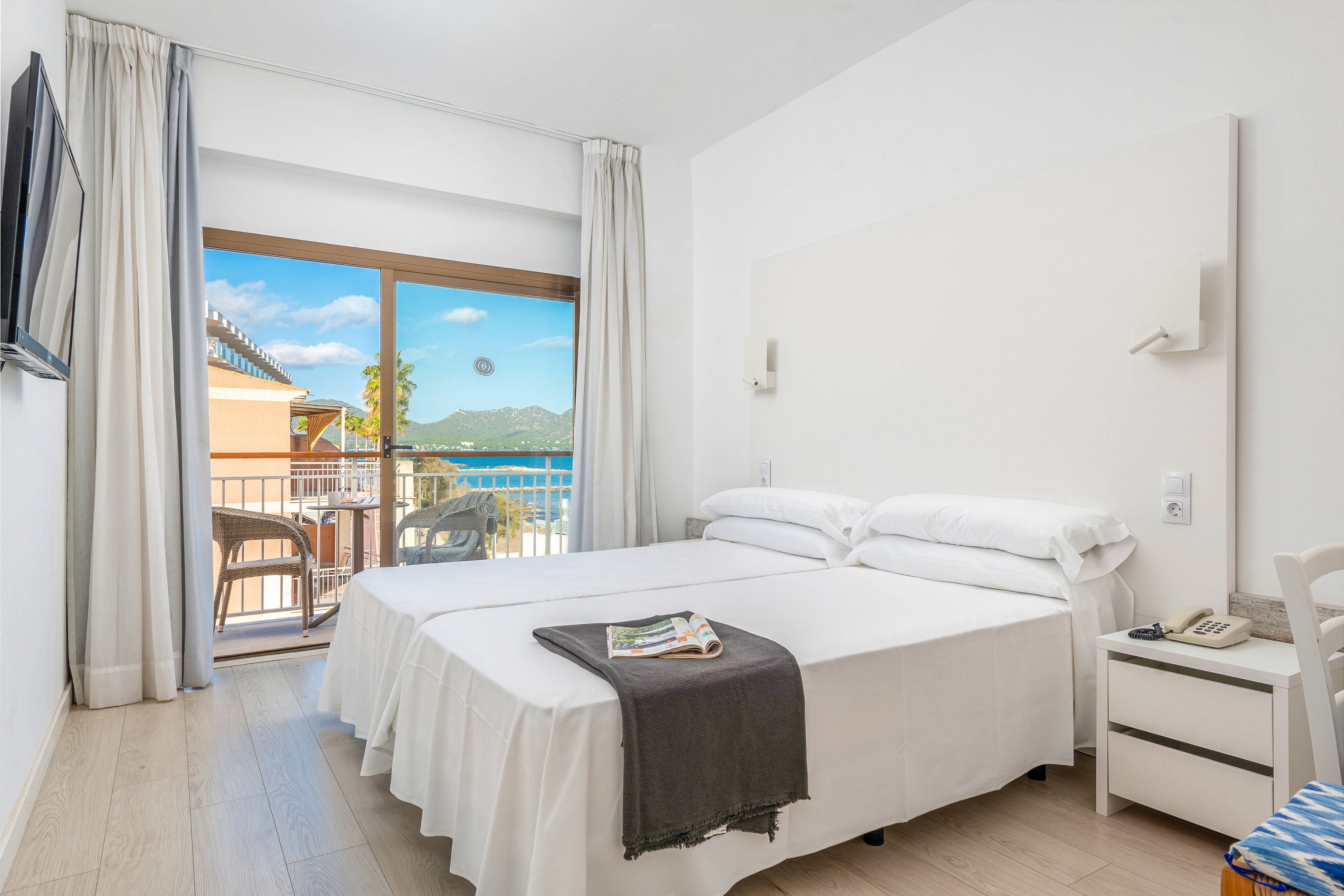 Hotel Atolon & Kaafu Beach Club