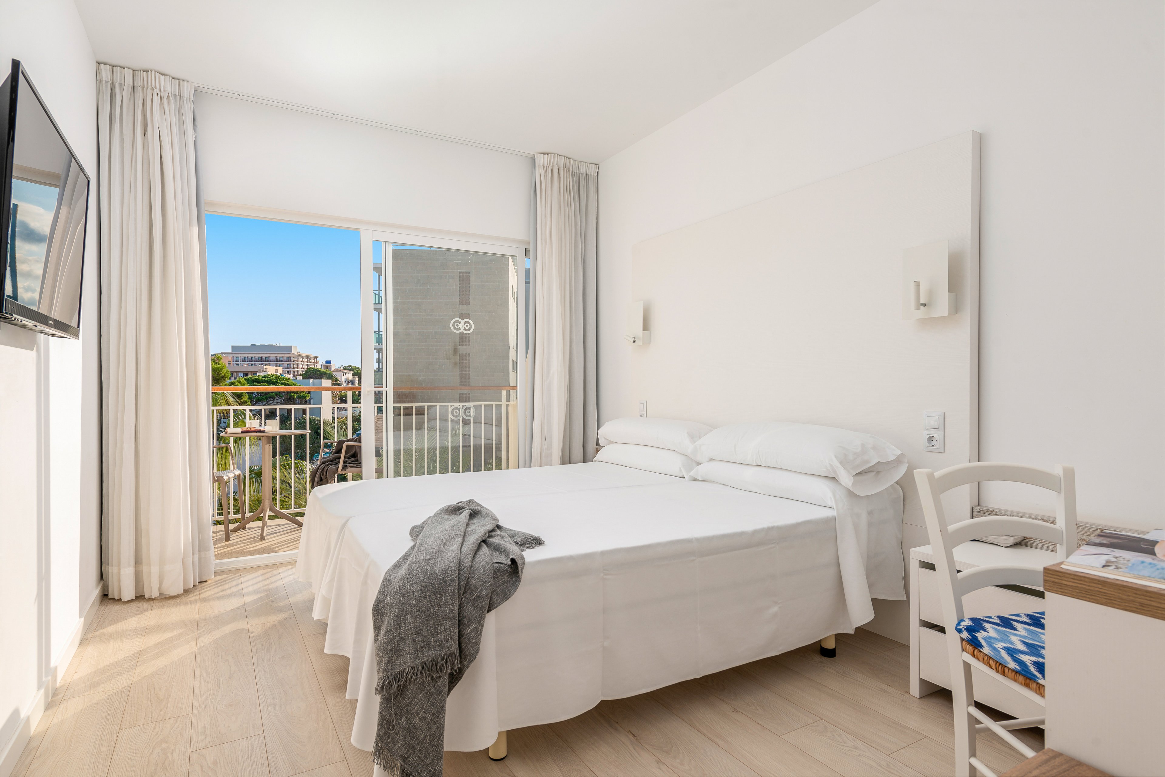 Hotel Atolon & Kaafu Beach Club