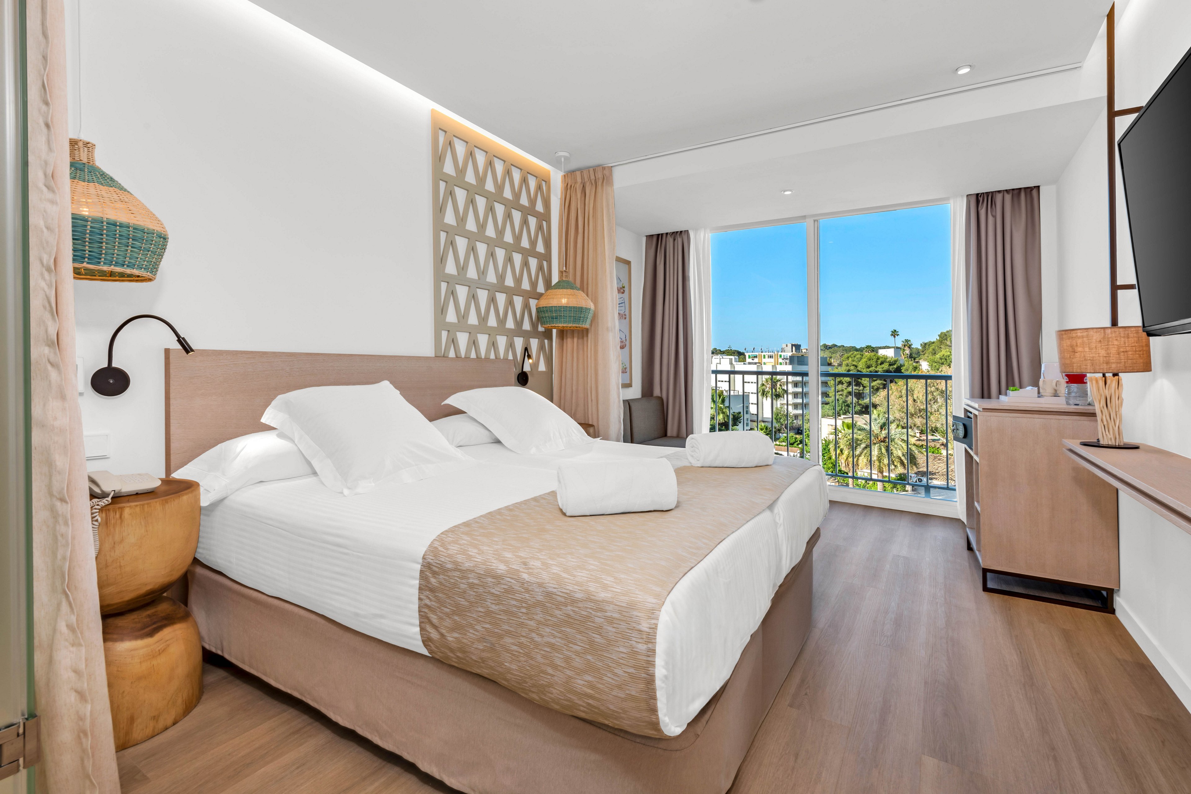 Valentin Grand Park Suite Hotel