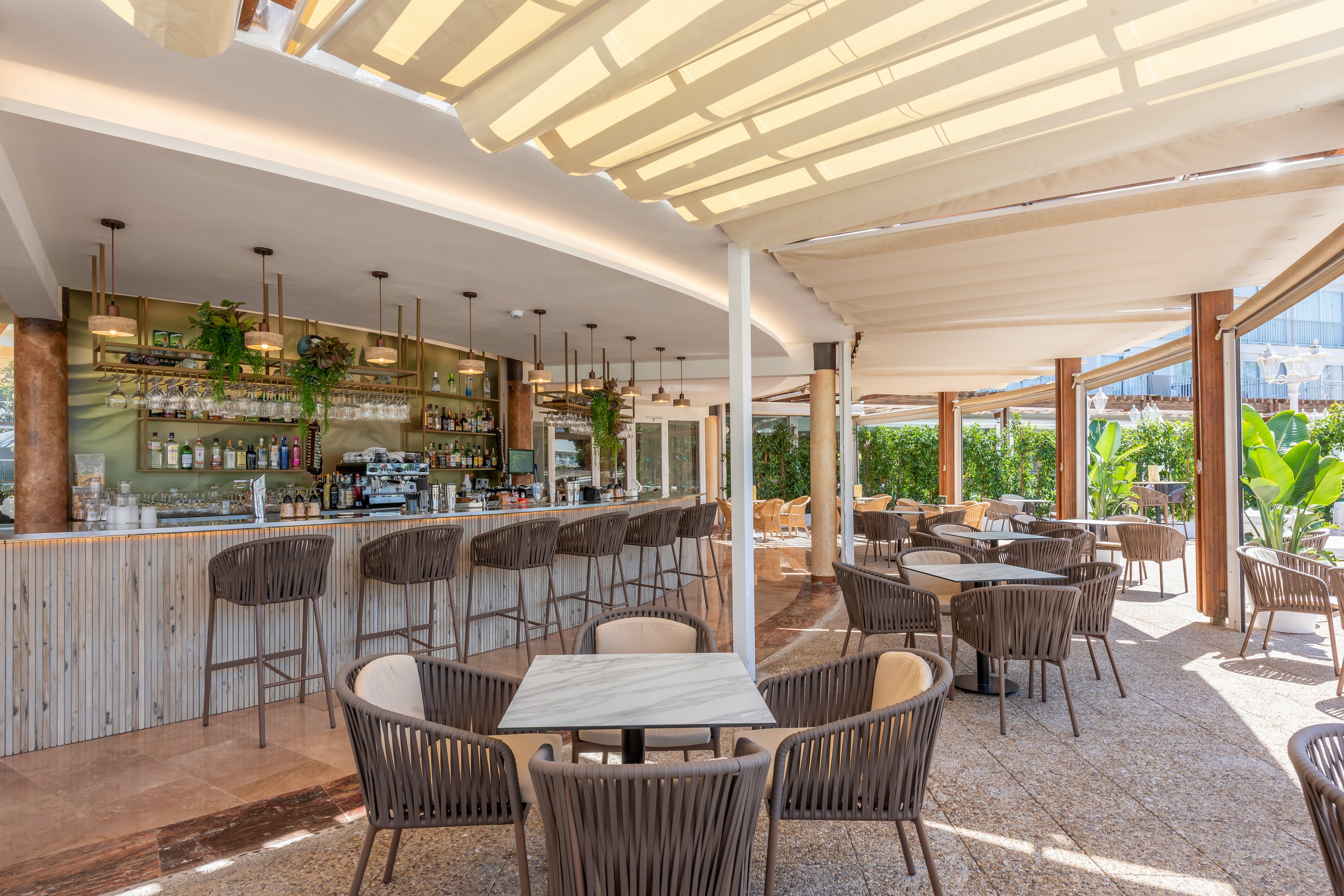 Valentin Grand Park Suite Hotel