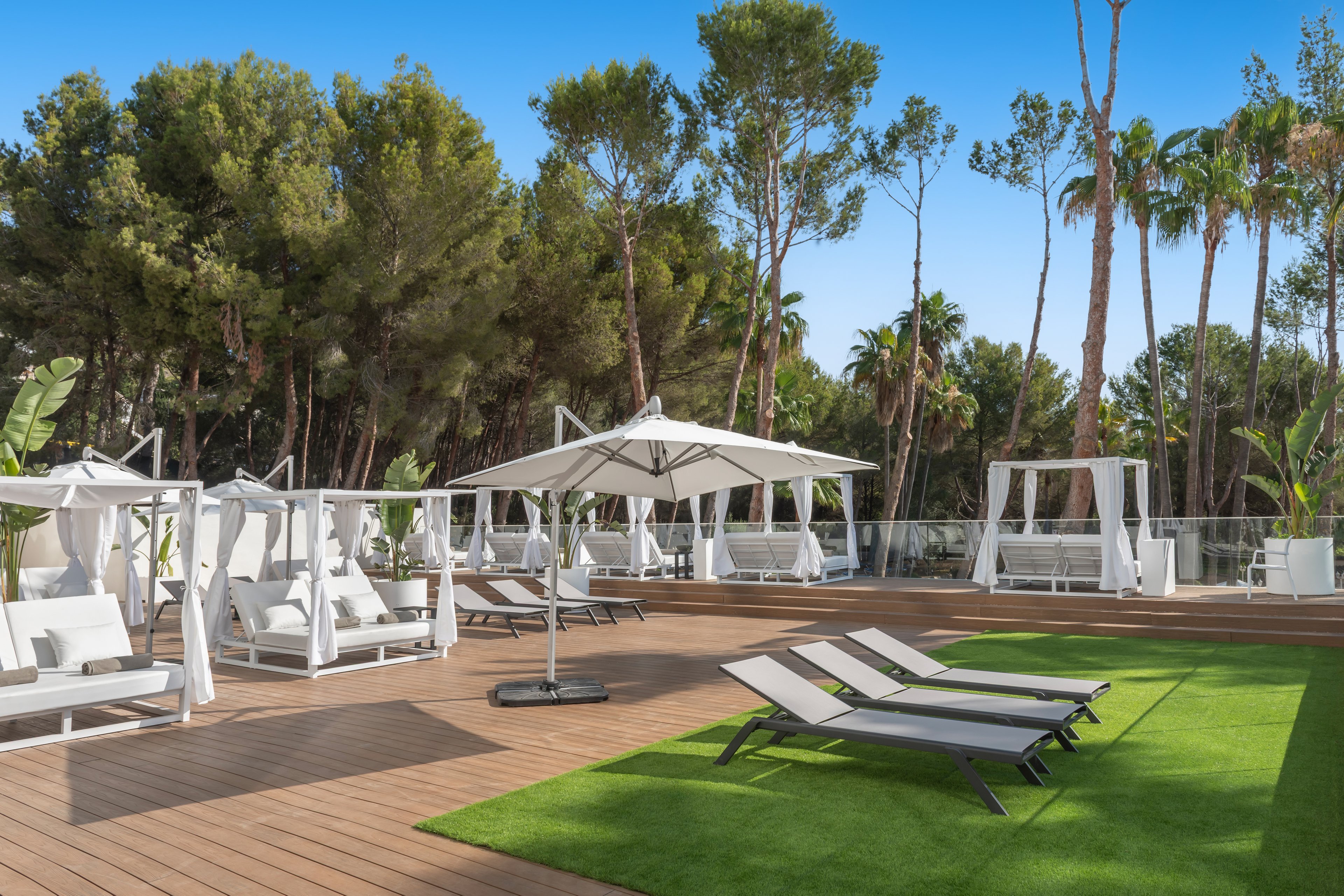 Valentin Grand Park Suite Hotel