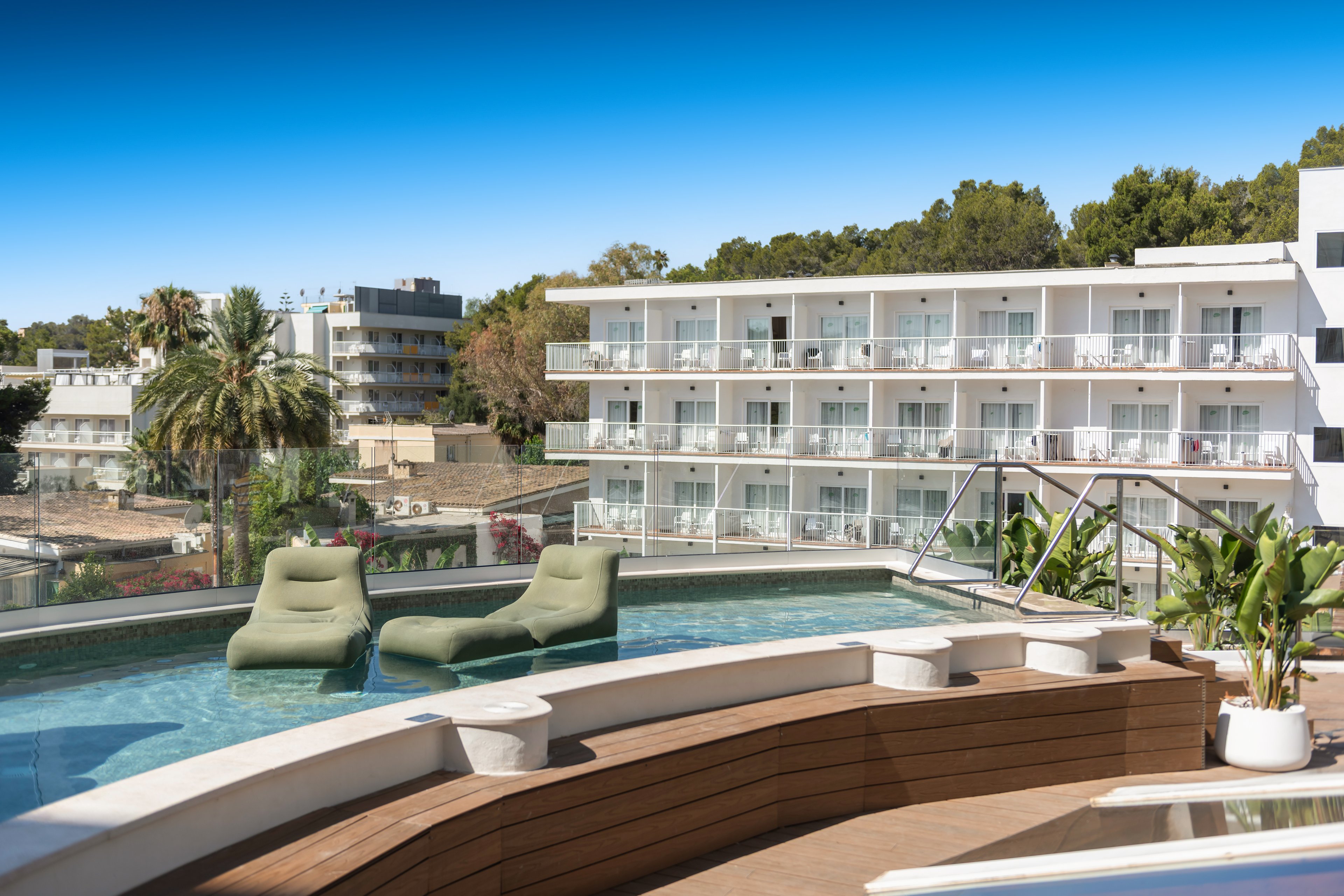 Valentin Grand Park Suite Hotel