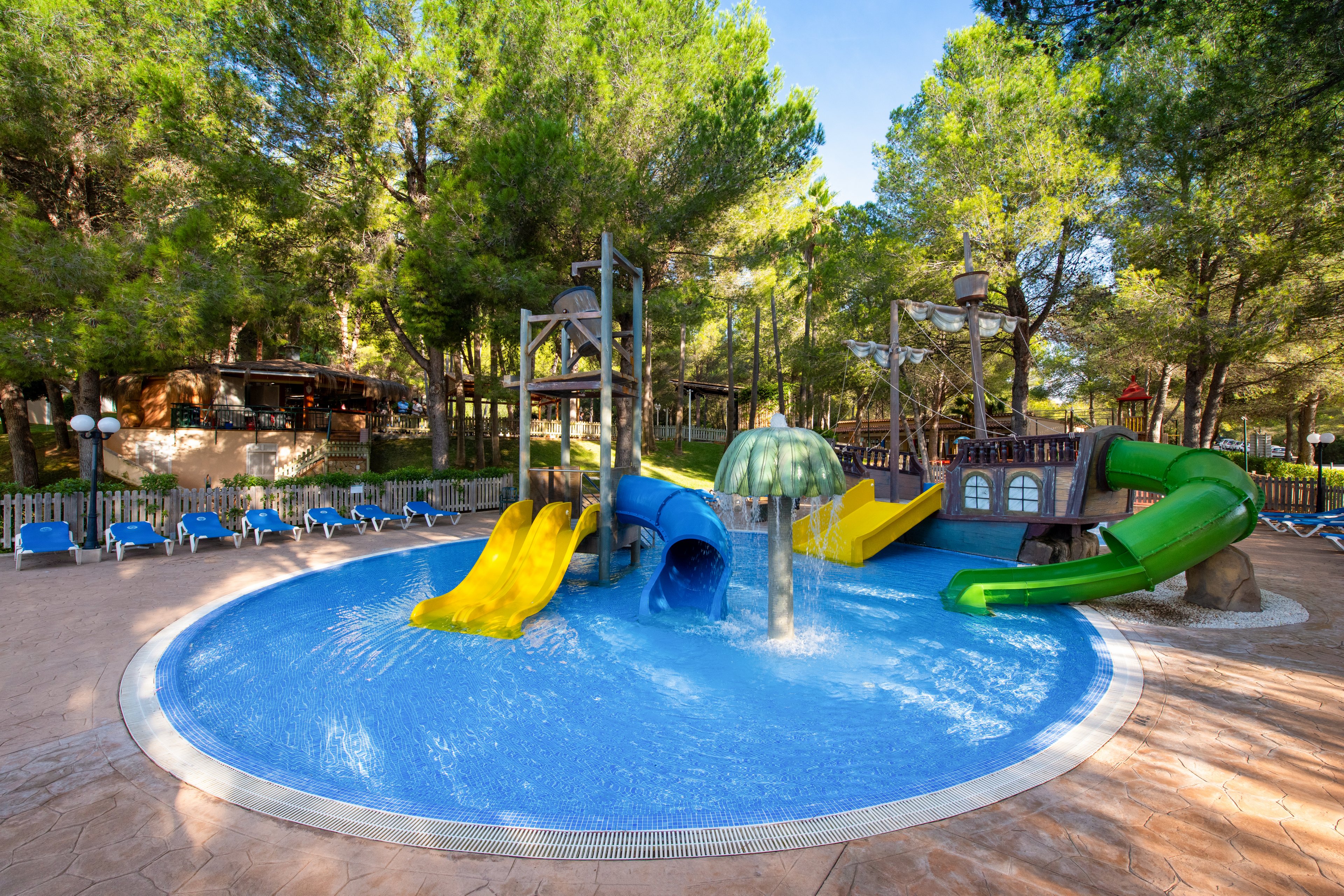 Valentin Grand Park Suite Hotel