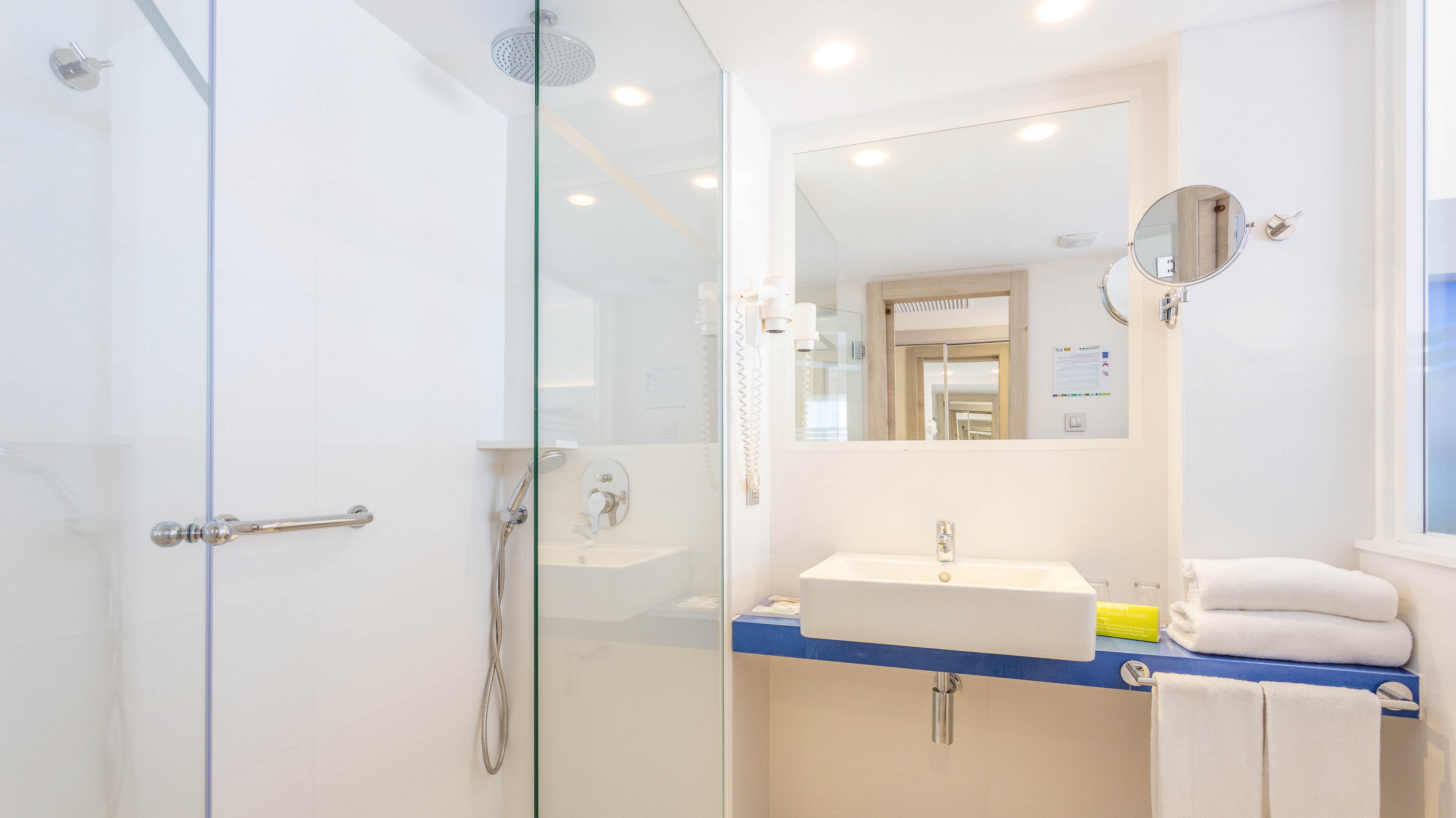 Globales Janeiro Hotel & Spa