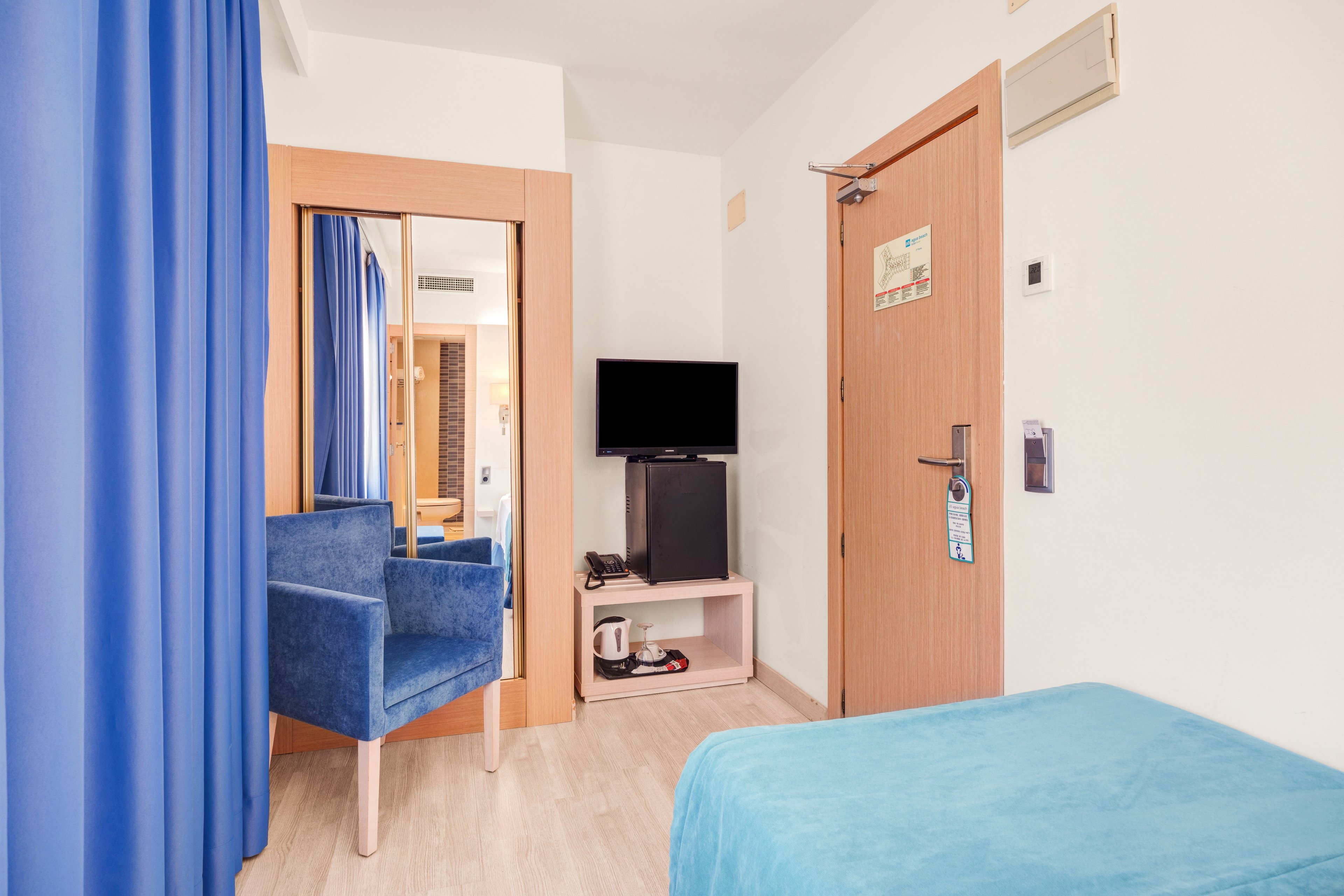 Agua Beach Hotel - Adults Only