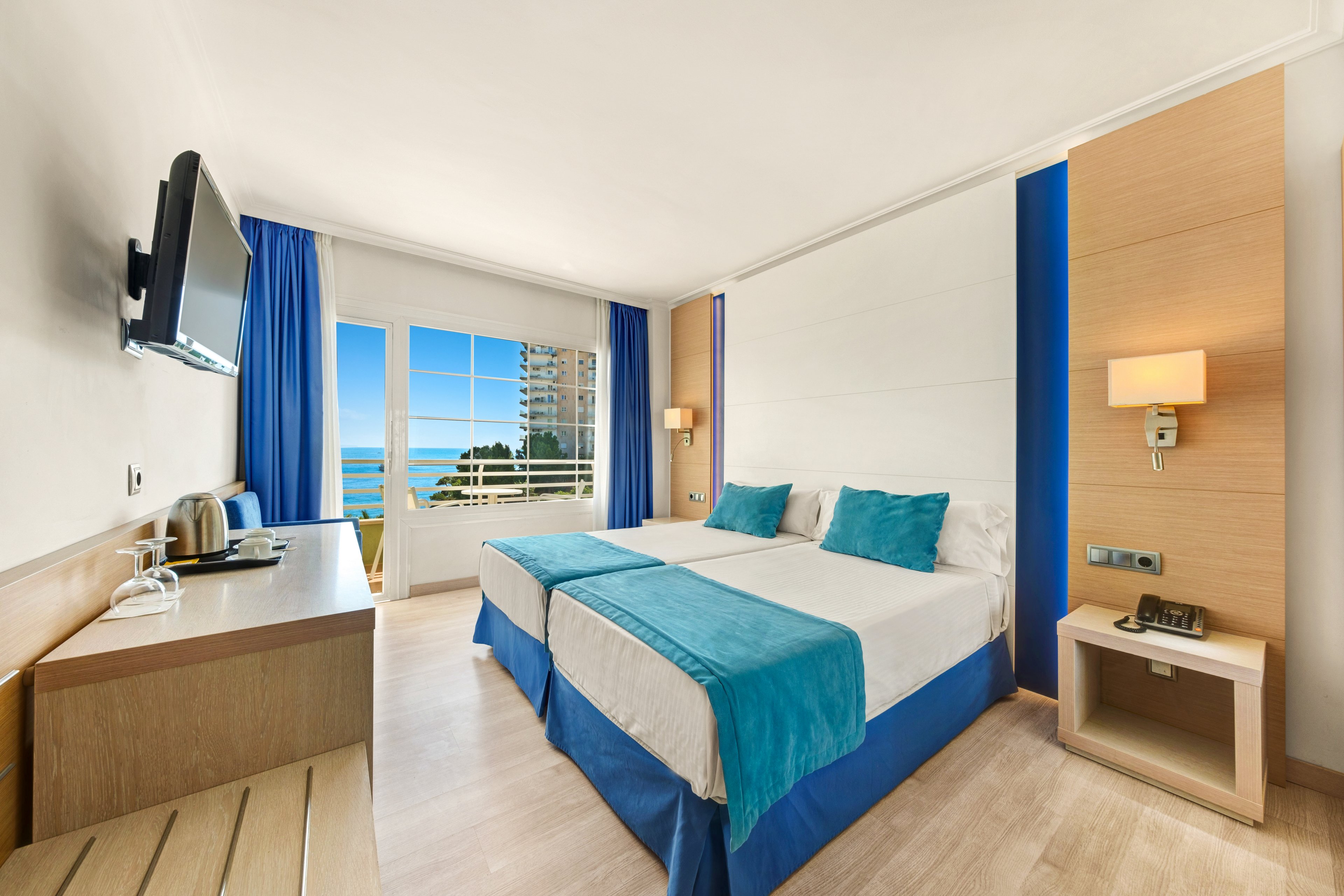 Agua Beach Hotel - Adults Only