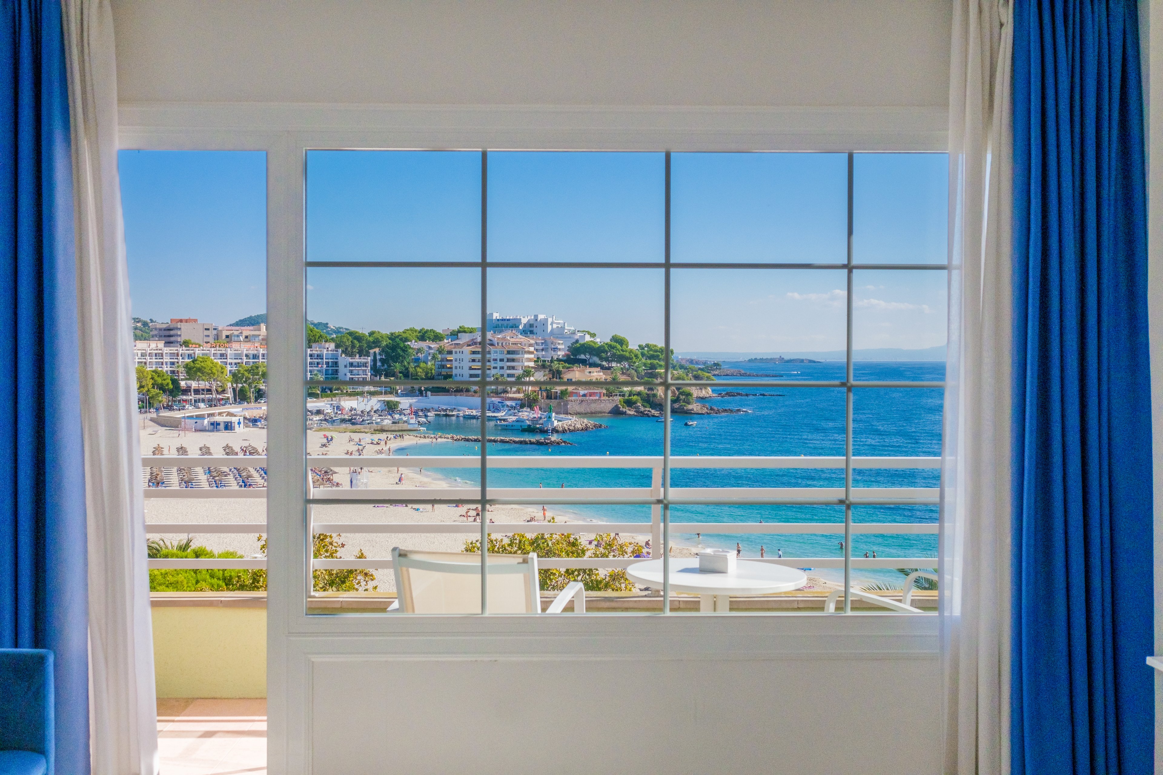 Agua Beach Hotel - Adults Only